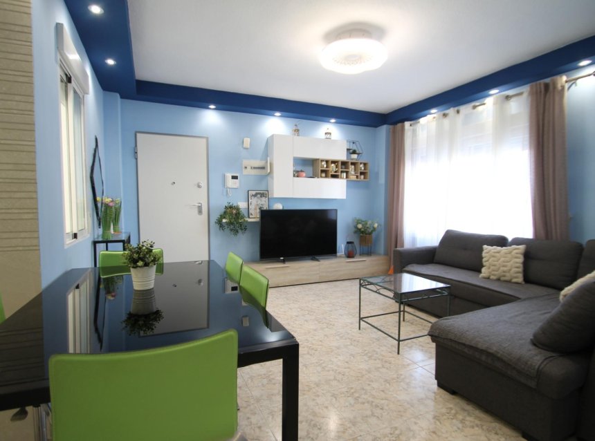 Revente - Apartment -
Torrevieja - Playa De Los Naufragos