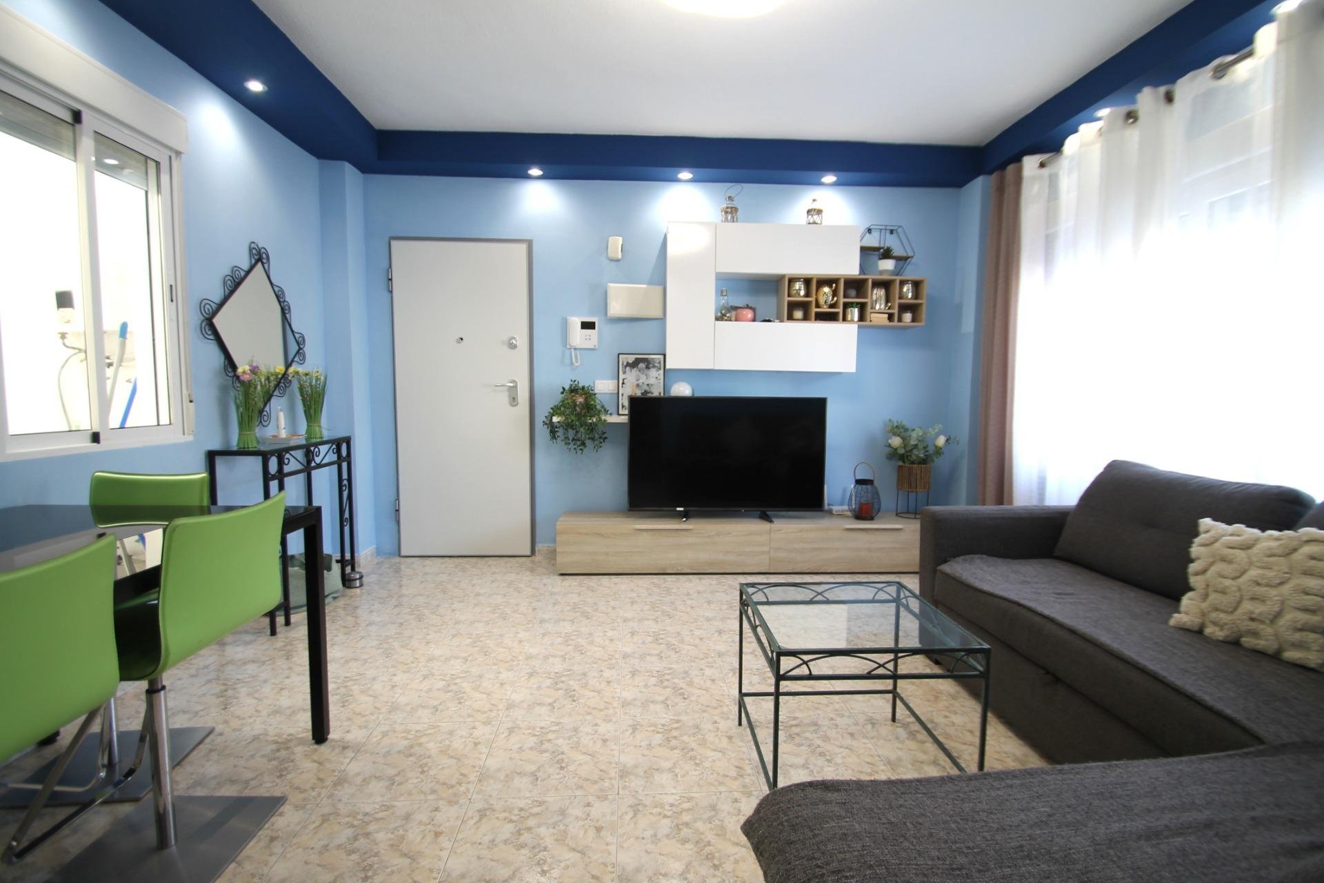 Revente - Apartment -
Torrevieja - Playa De Los Naufragos