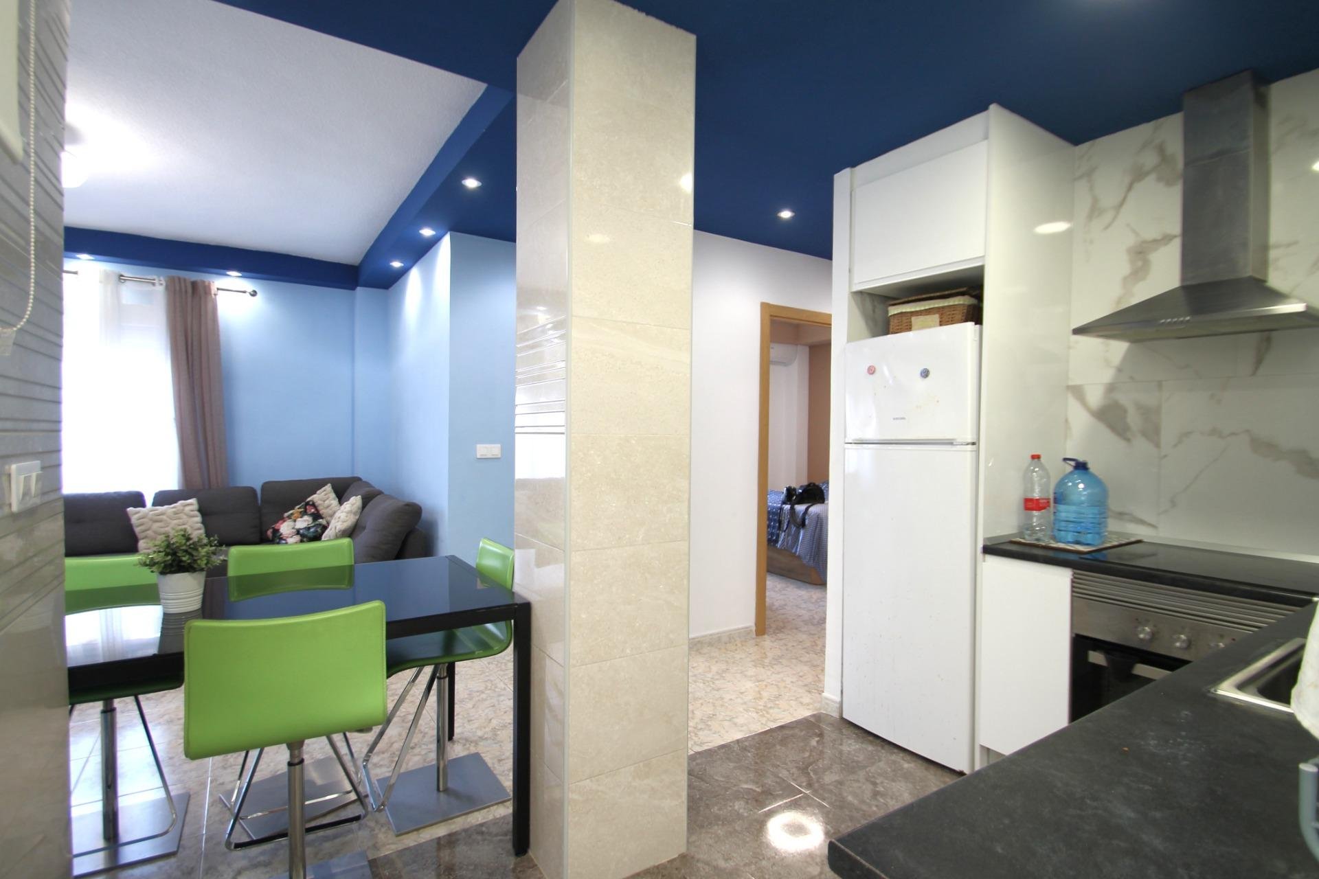 Revente - Apartment -
Torrevieja - Playa De Los Naufragos
