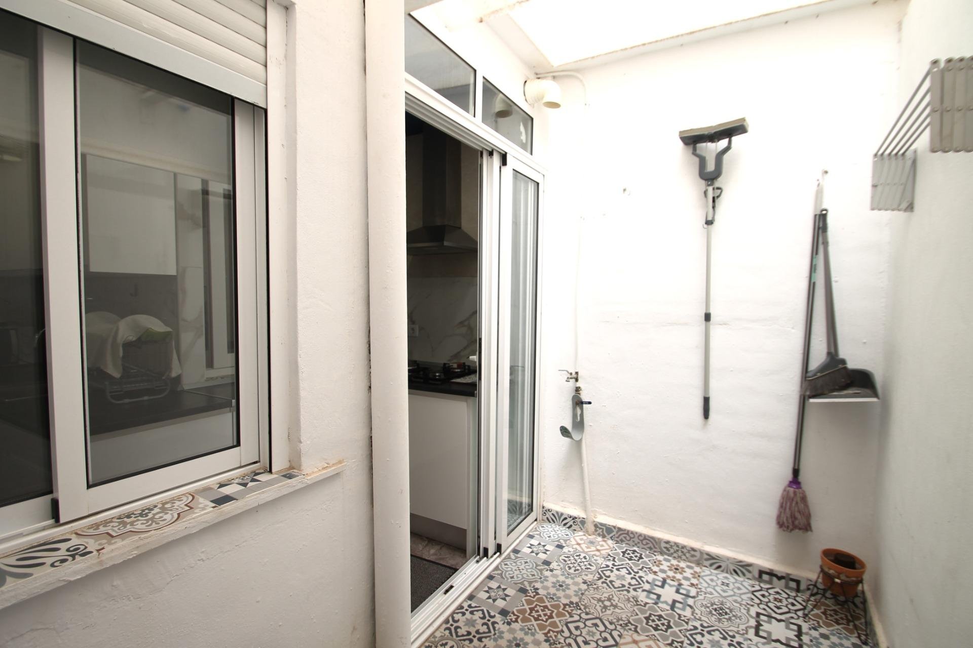 Revente - Apartment -
Torrevieja - Playa De Los Naufragos