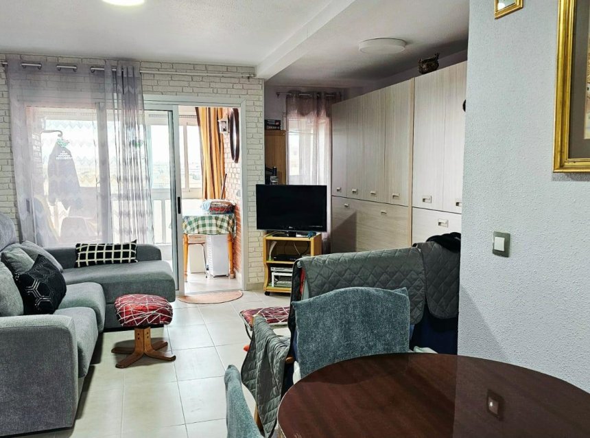 Revente - Apartment -
Torrevieja - Playa De Los Naufragos