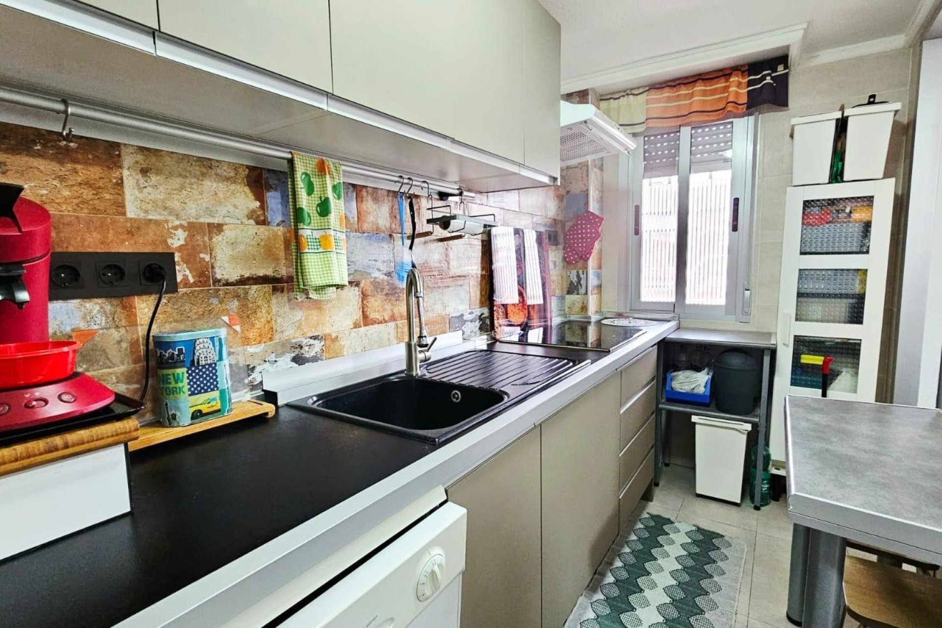 Revente - Apartment -
Torrevieja - Playa De Los Naufragos