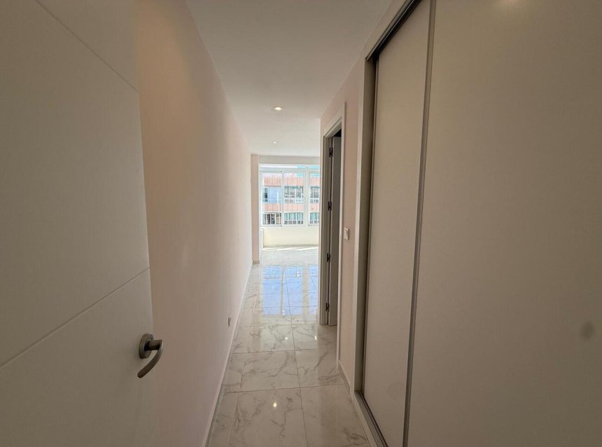 Revente - Apartment -
Torrevieja - Playa del Acequión