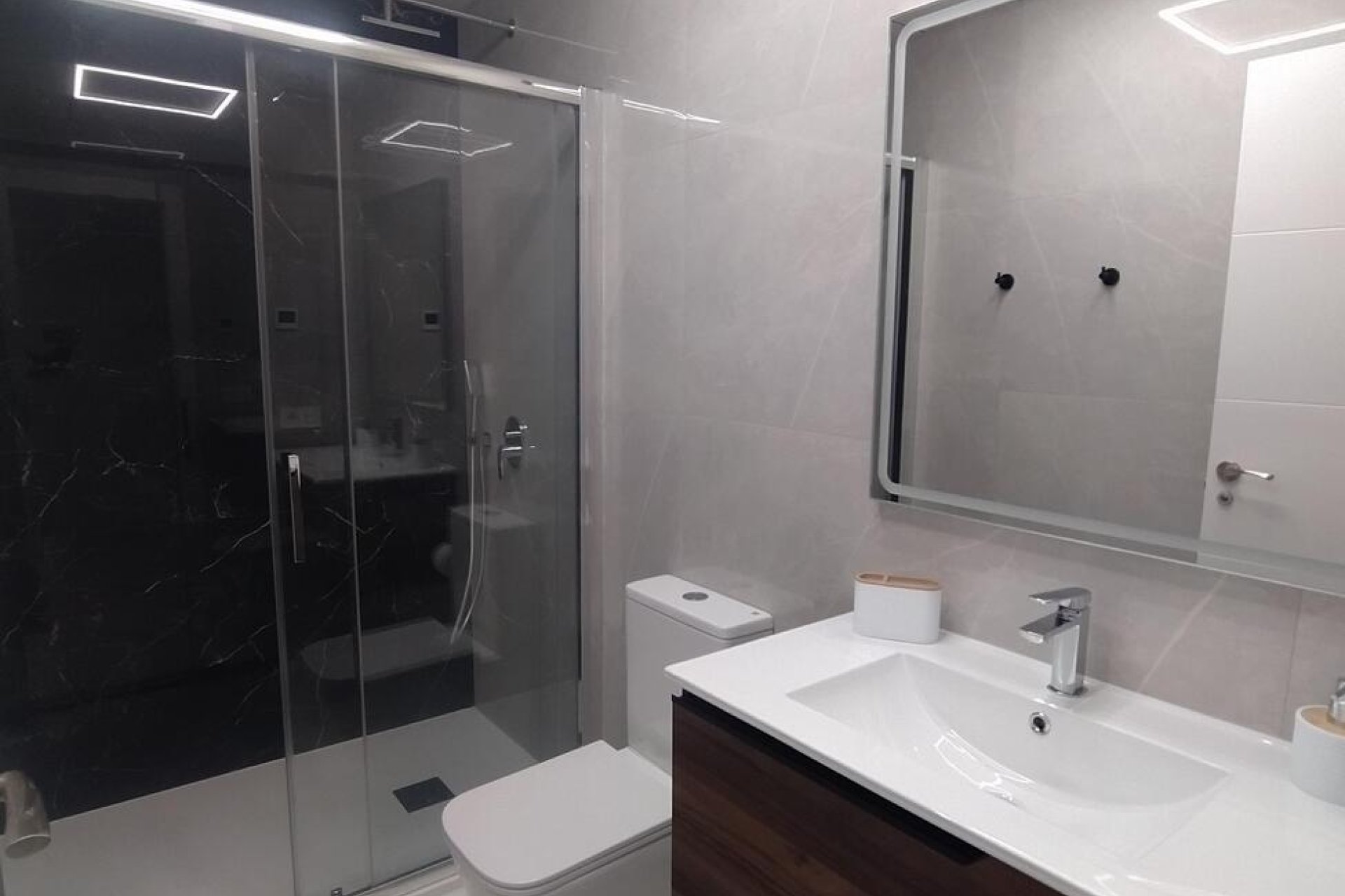 Revente - Apartment -
Torrevieja - Playa del Cura