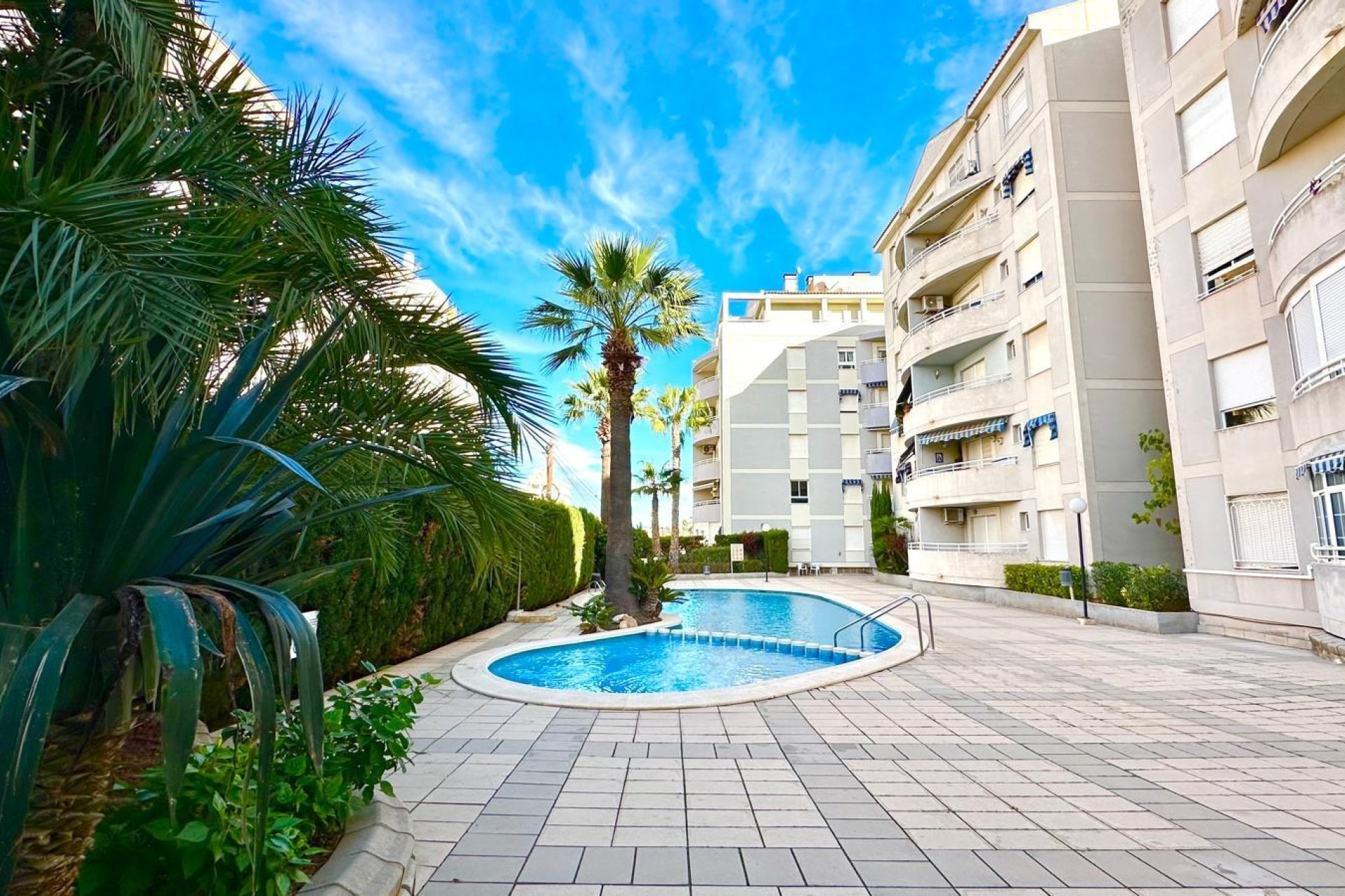 Revente - Apartment -
Torrevieja - Playa del Cura