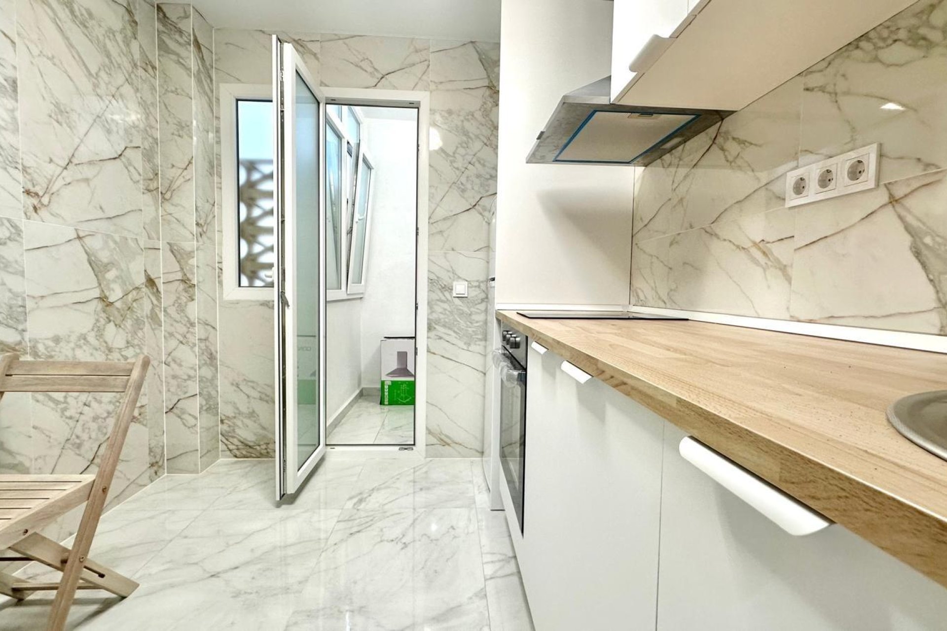 Revente - Apartment -
Torrevieja - Playa del Cura