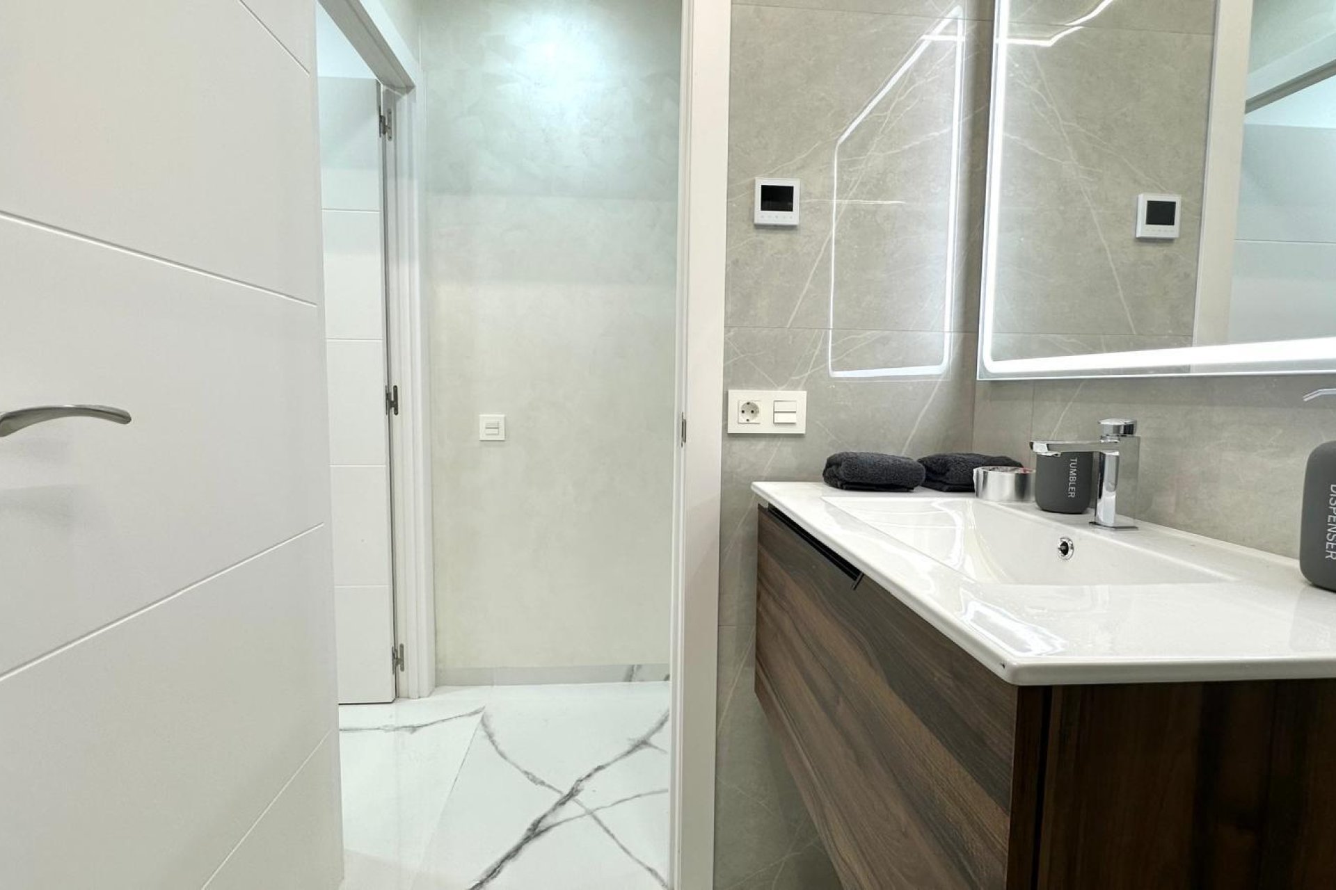 Revente - Apartment -
Torrevieja - Playa del Cura