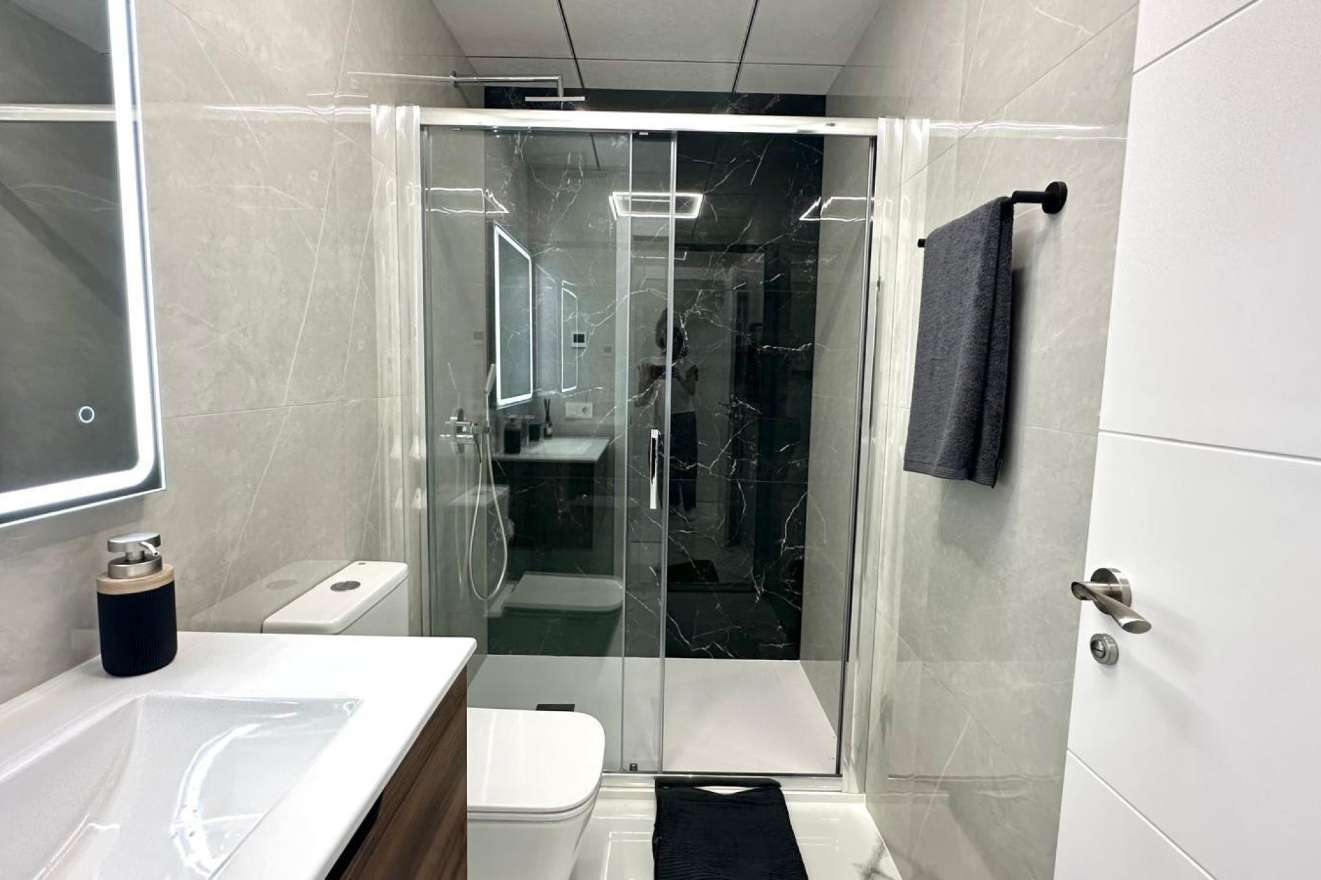 Revente - Apartment -
Torrevieja - Playa del Cura