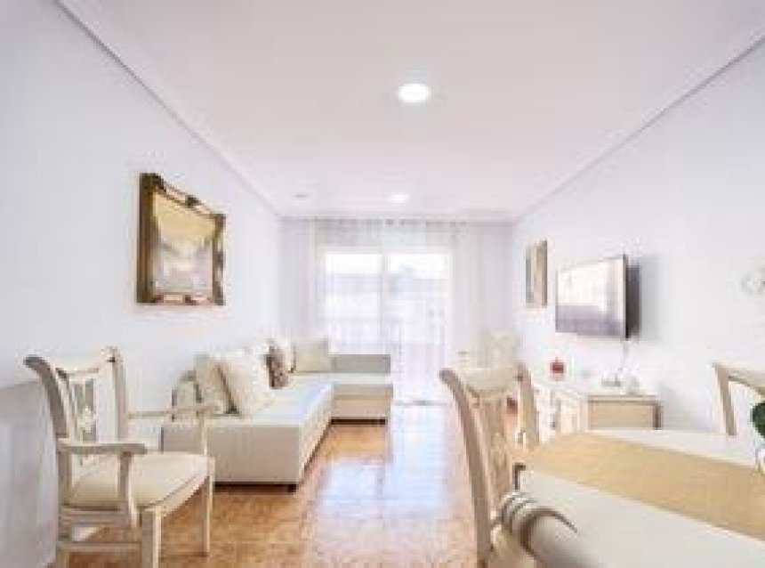 Revente - Apartment -
Torrevieja - Playa del Cura