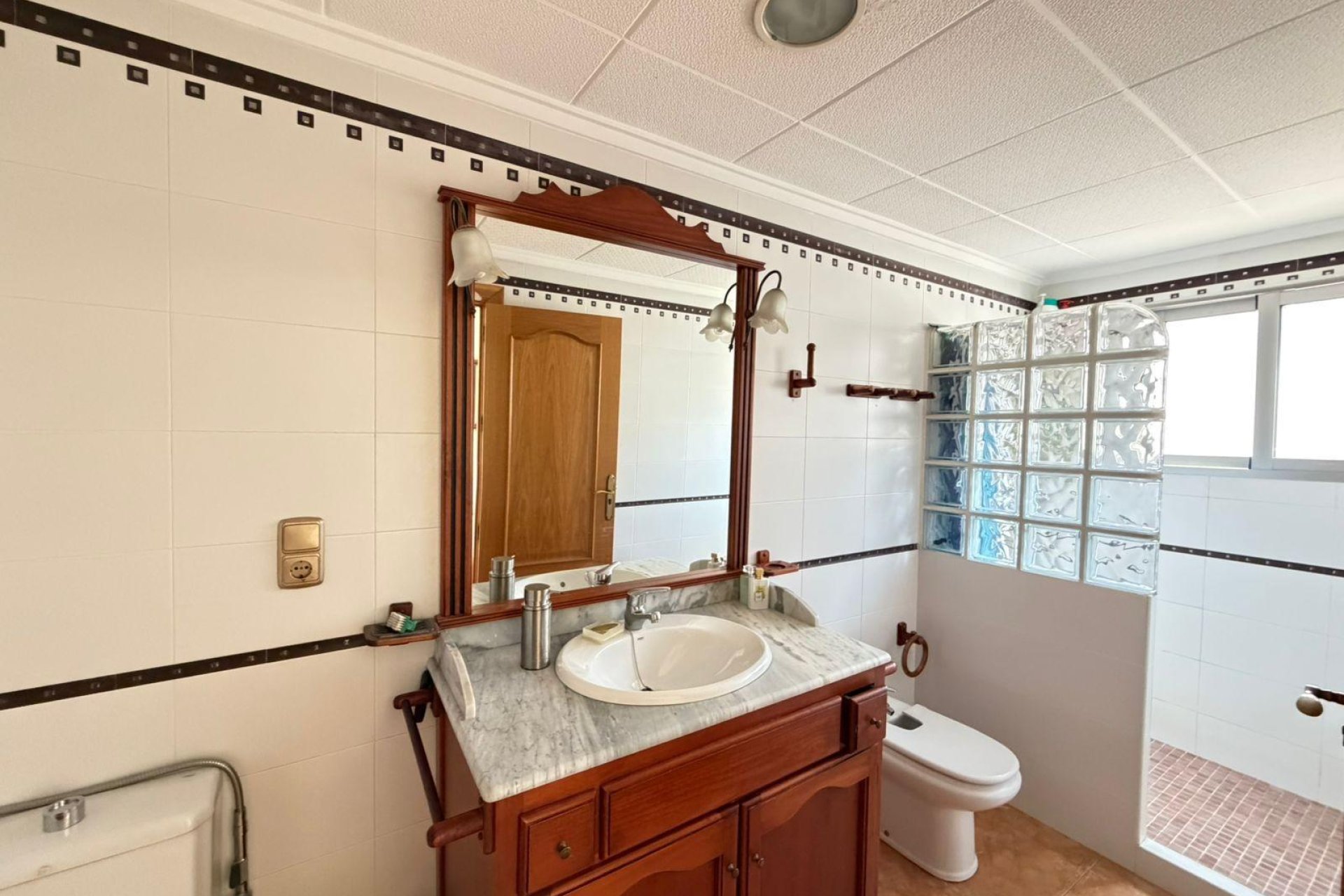 Revente - Apartment -
Torrevieja - Playa del Cura