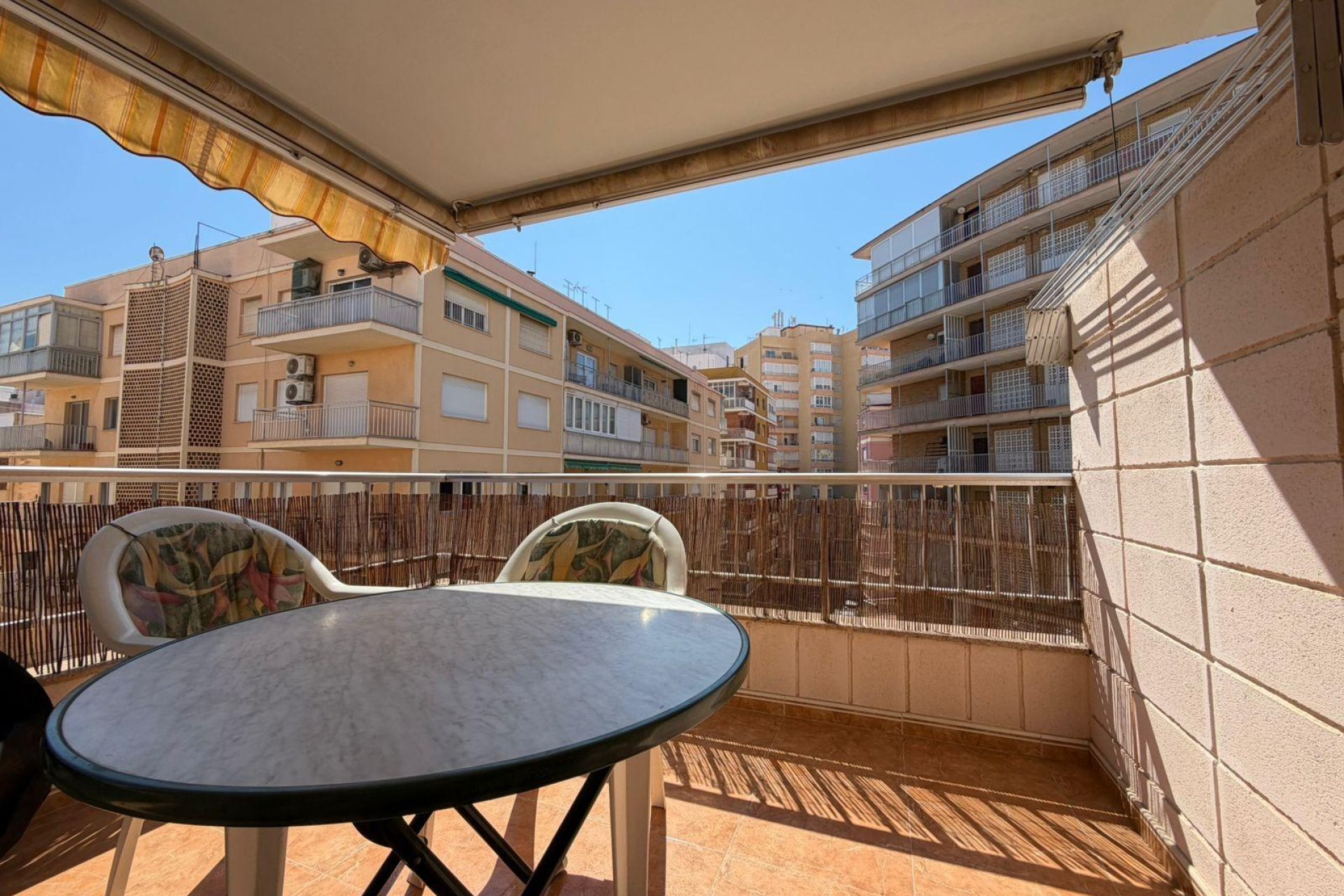 Revente - Apartment -
Torrevieja - Playa del Cura