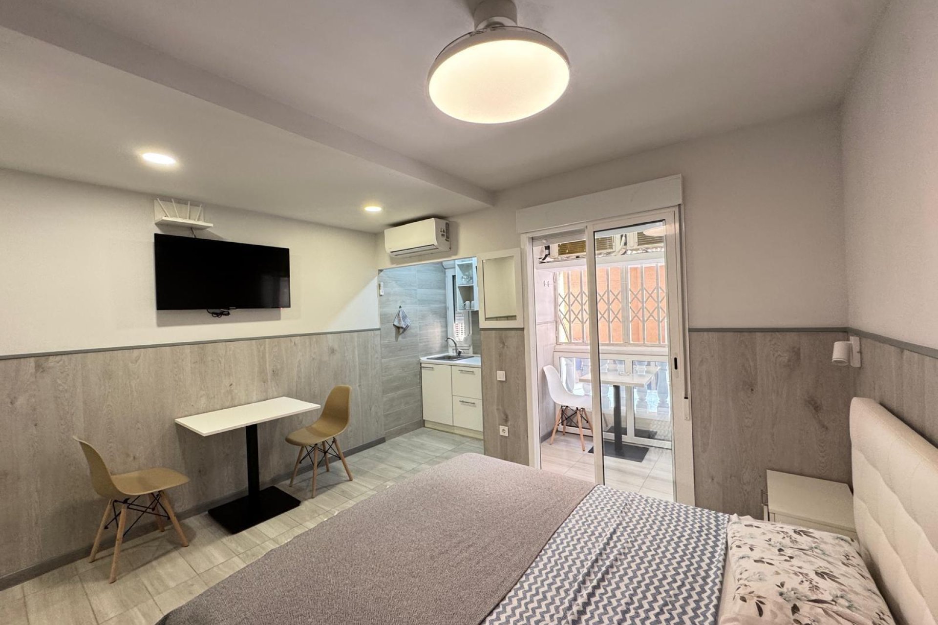 Revente - Apartment -
Torrevieja - Playa del Cura