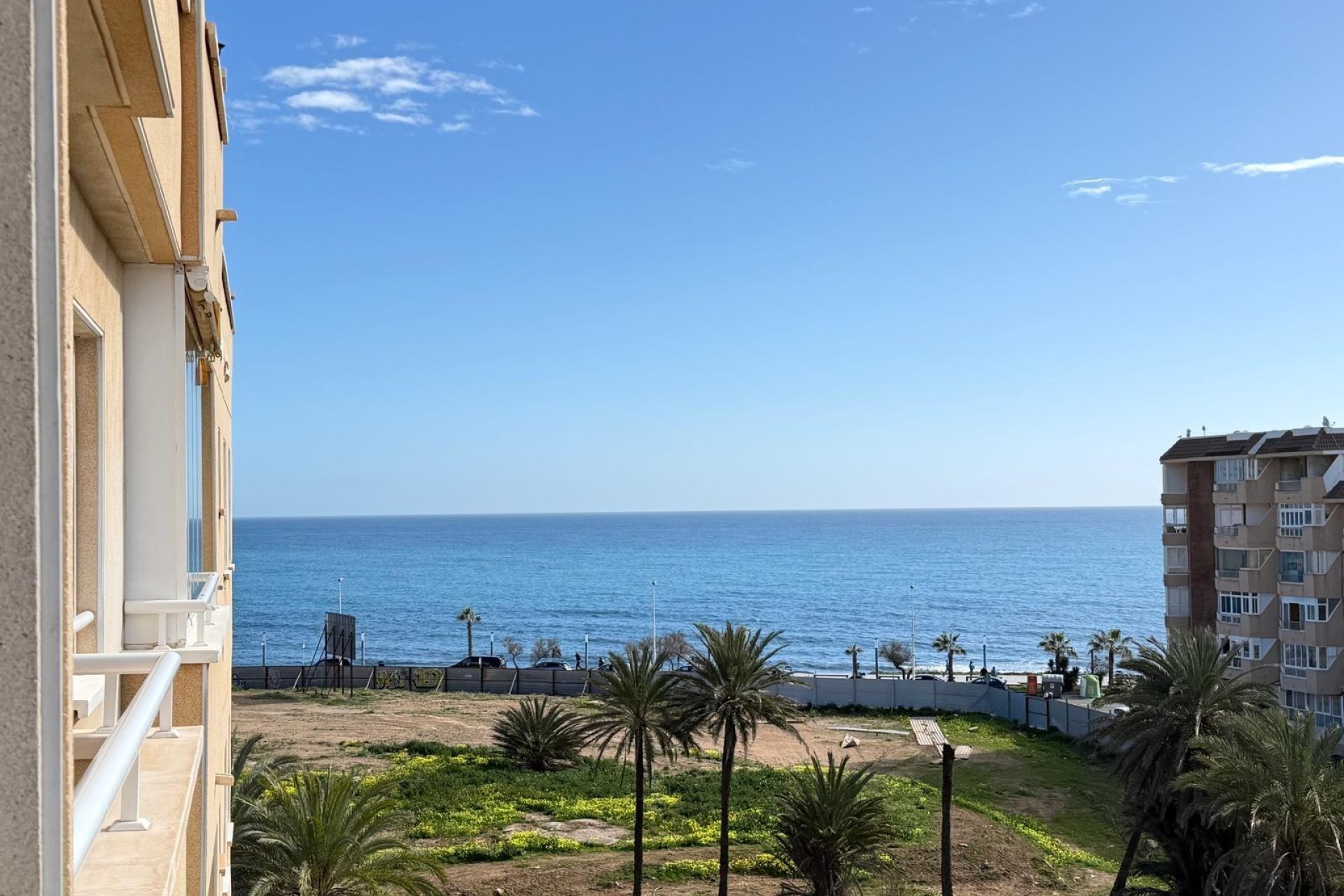 Revente - Apartment -
Torrevieja - Playa del Cura