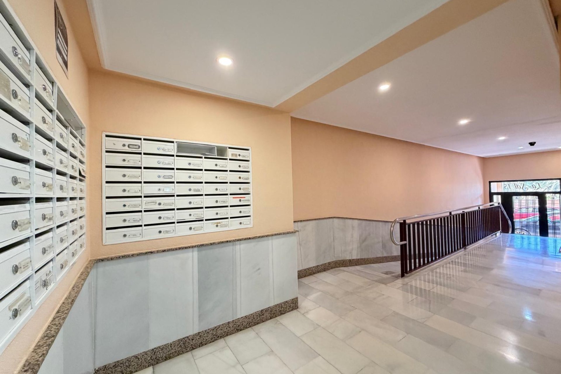Revente - Apartment -
Torrevieja - Playa del Cura