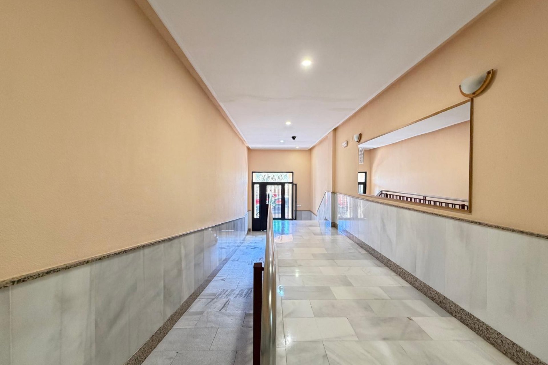 Revente - Apartment -
Torrevieja - Playa del Cura