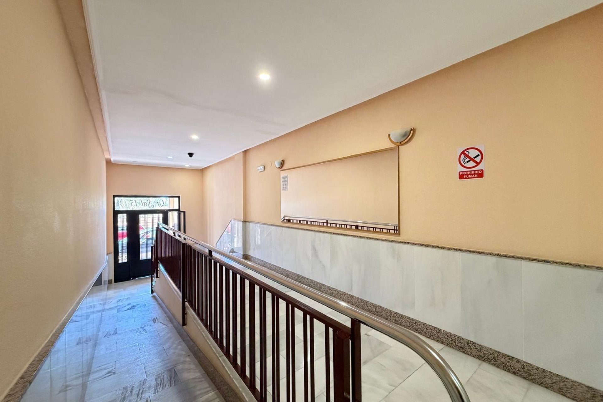 Revente - Apartment -
Torrevieja - Playa del Cura