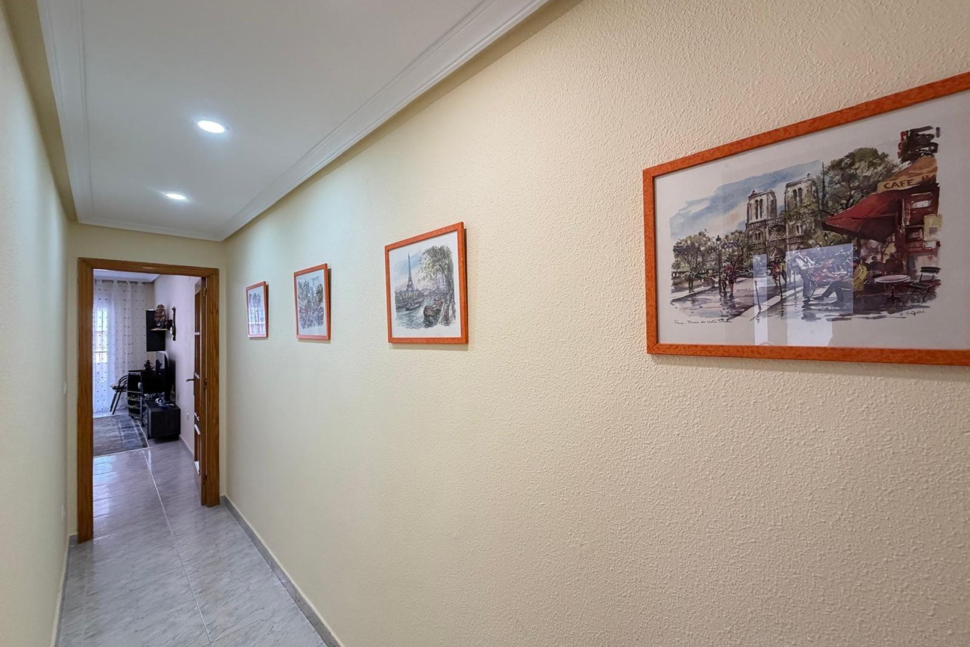 Revente - Apartment -
Torrevieja - Playa del Cura