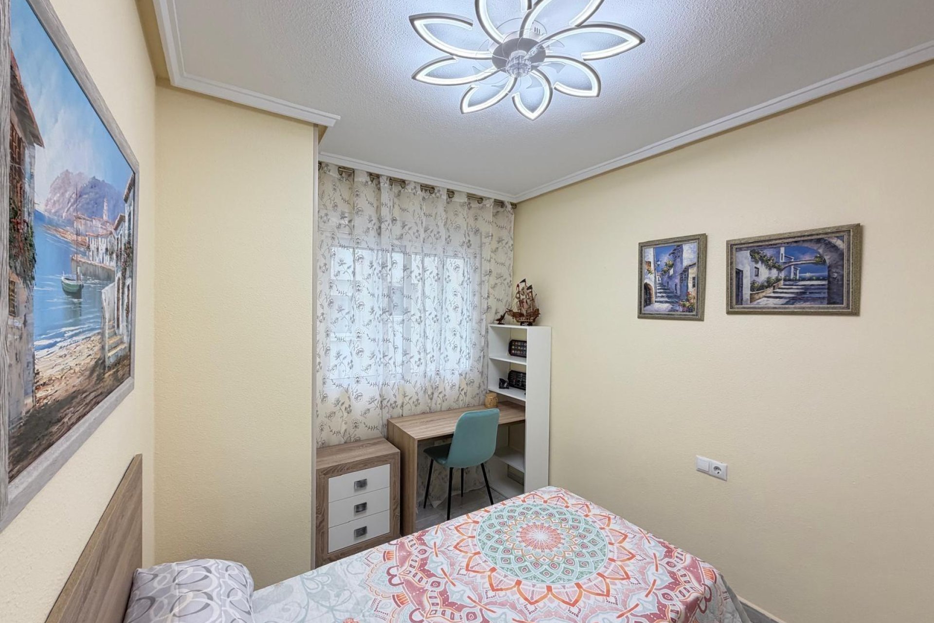 Revente - Apartment -
Torrevieja - Playa del Cura