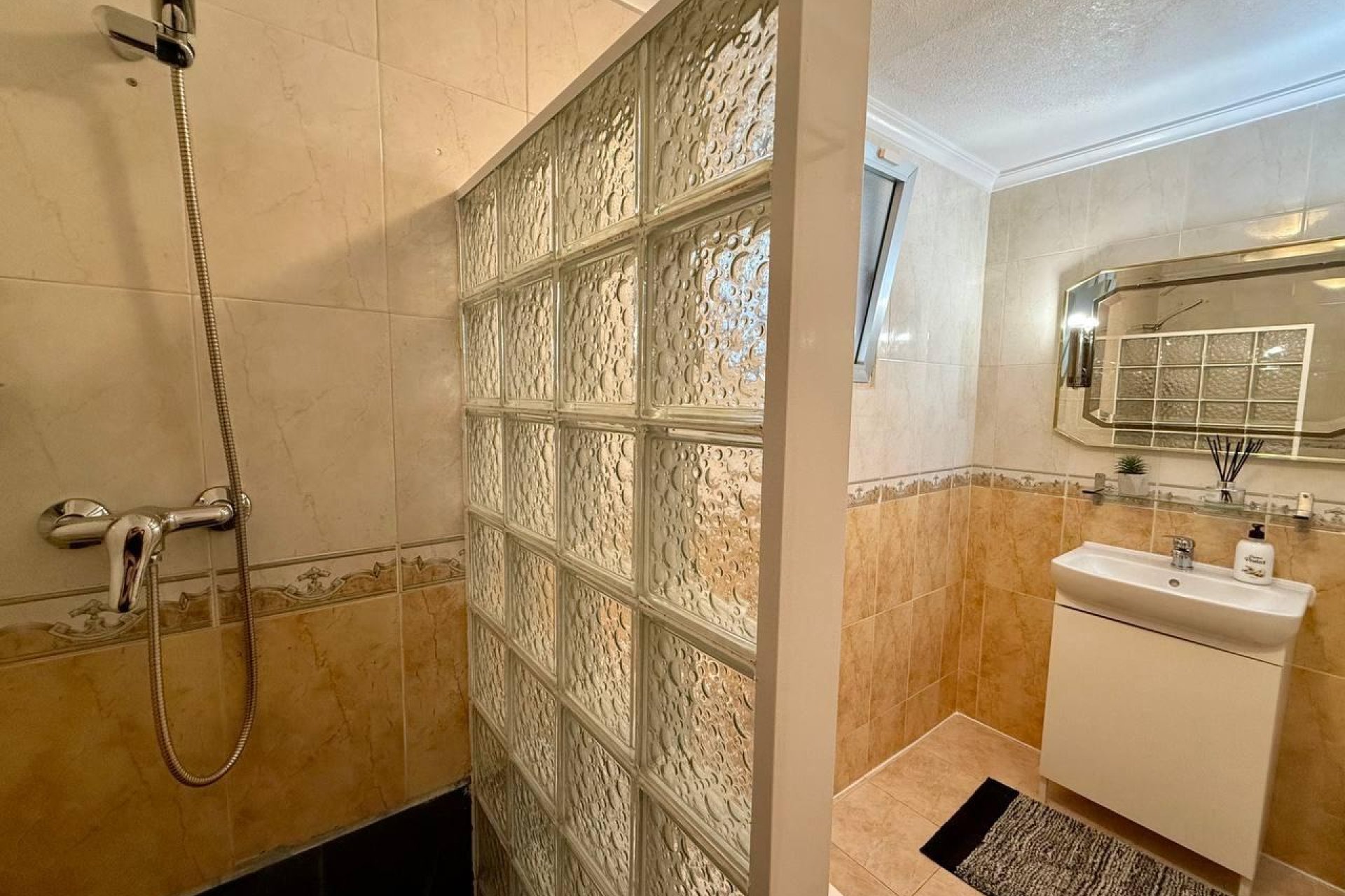 Revente - Apartment -
Torrevieja - Playa del Cura