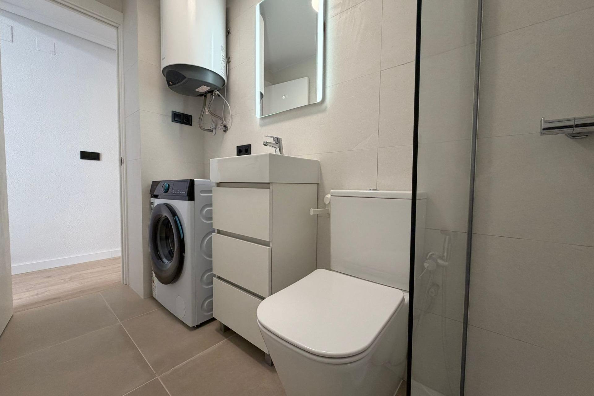 Revente - Apartment -
Torrevieja - Playa del Cura