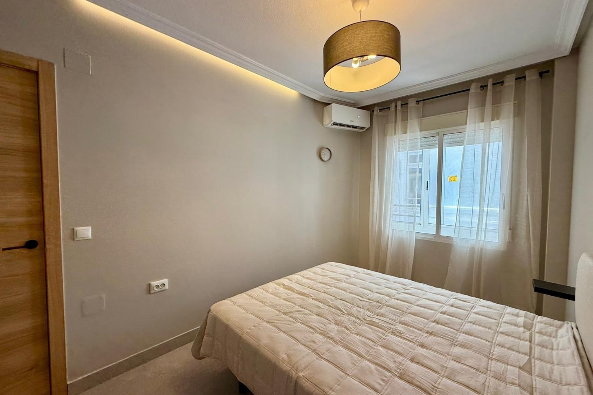 Revente - Apartment -
Torrevieja - Playa del Cura