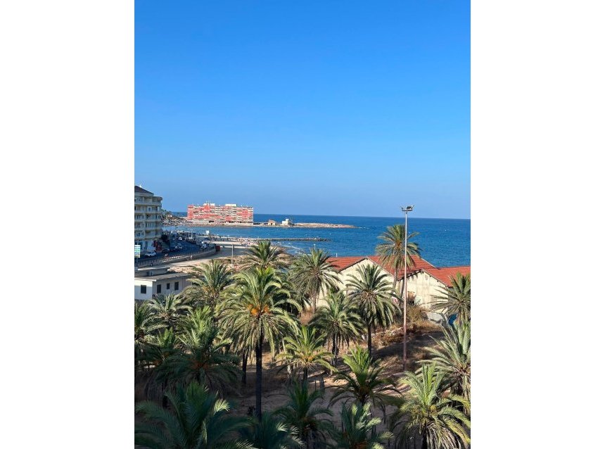 Revente - Apartment -
Torrevieja - Playa del Cura