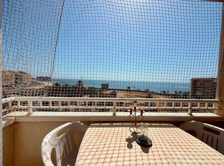 Revente - Apartment -
Torrevieja - Playa del Cura