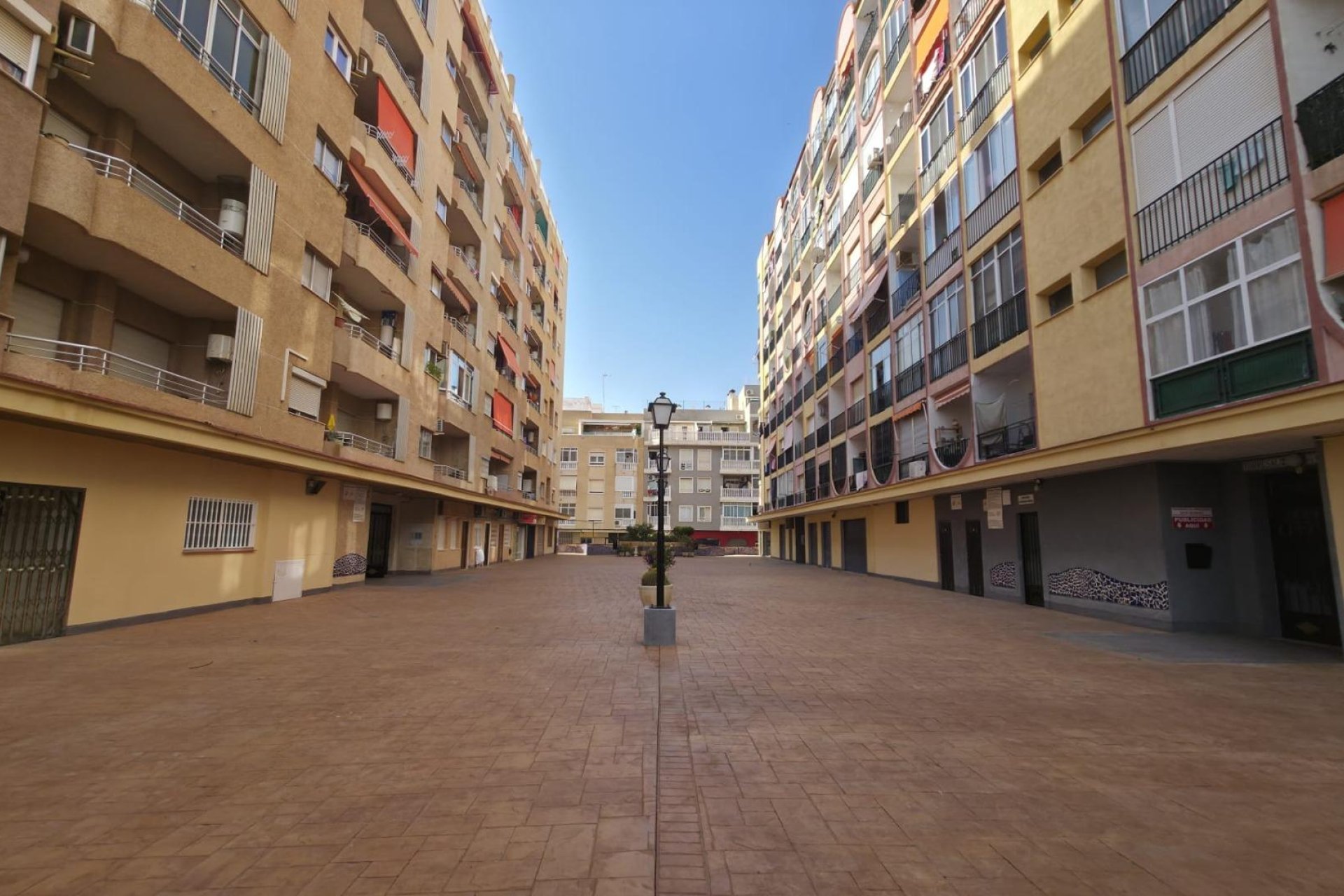 Revente - Apartment -
Torrevieja - Playa del Cura