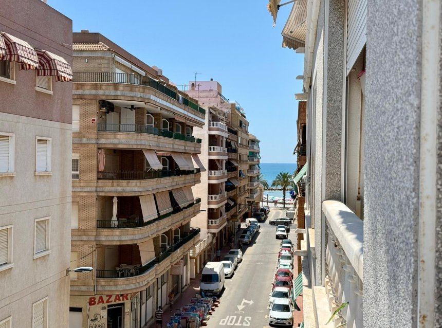 Revente - Apartment -
Torrevieja - Playa del Cura