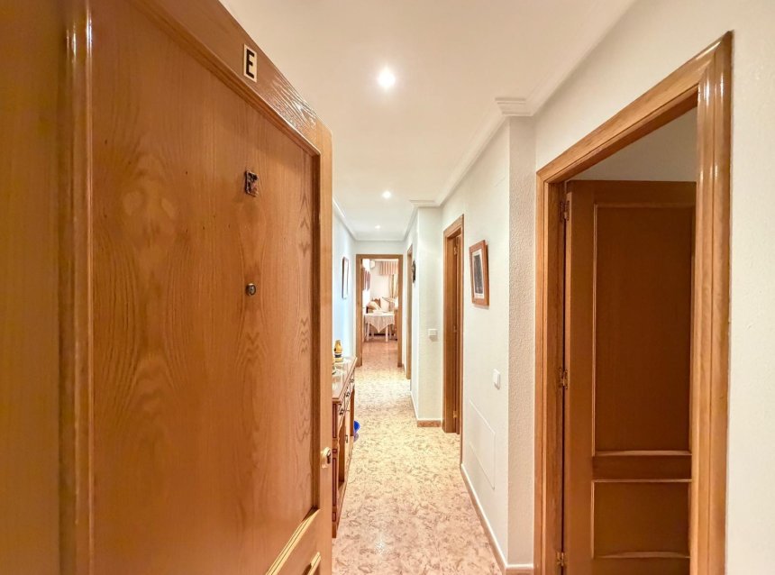 Revente - Apartment -
Torrevieja - Playa del Cura