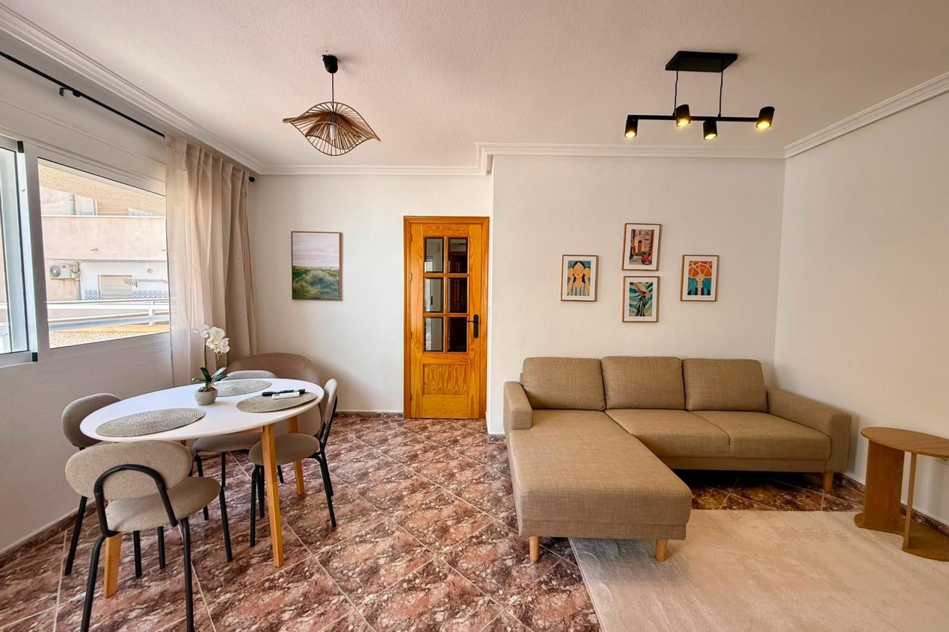 Revente - Apartment -
Torrevieja - Playa del Cura