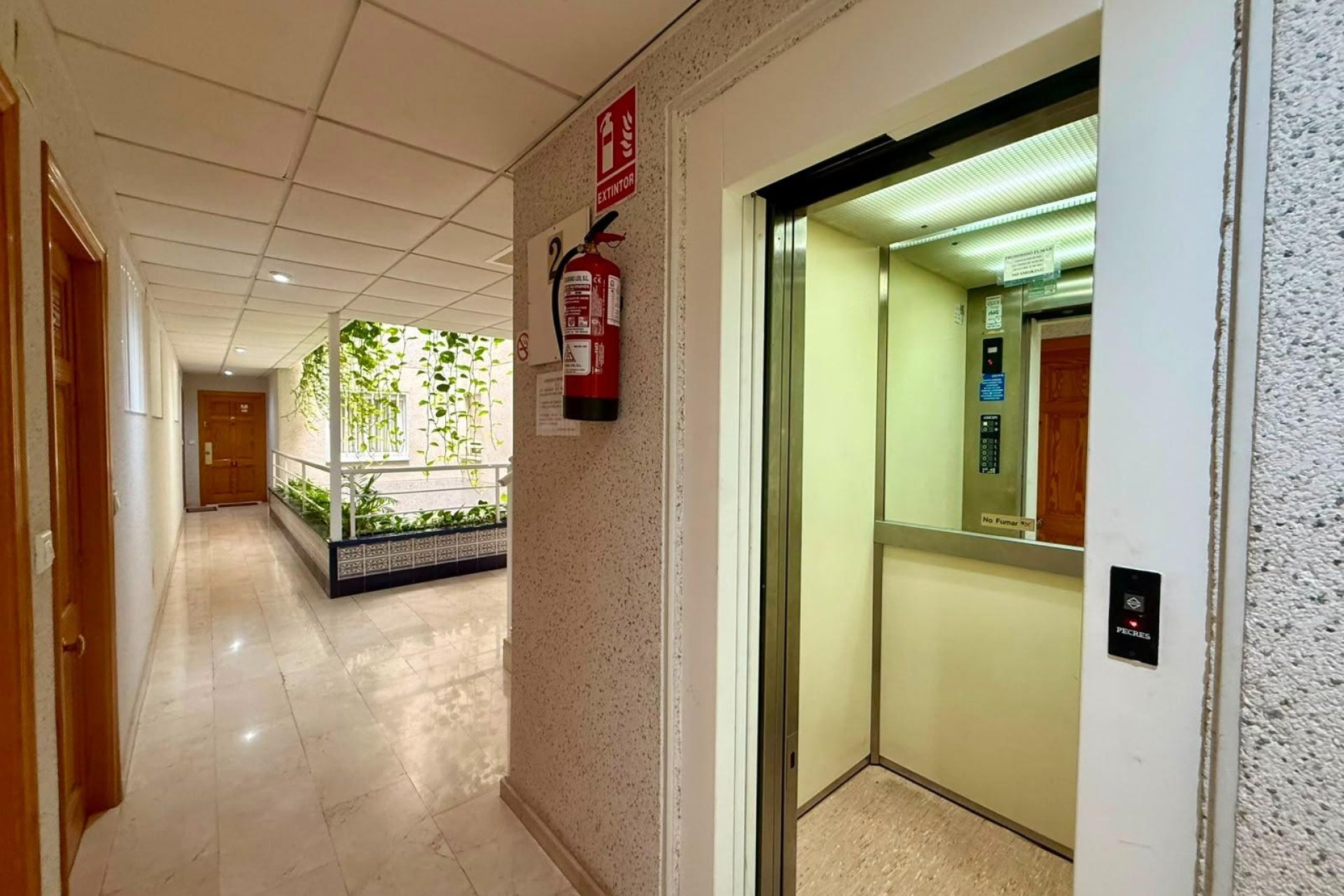 Revente - Apartment -
Torrevieja - Playa del Cura