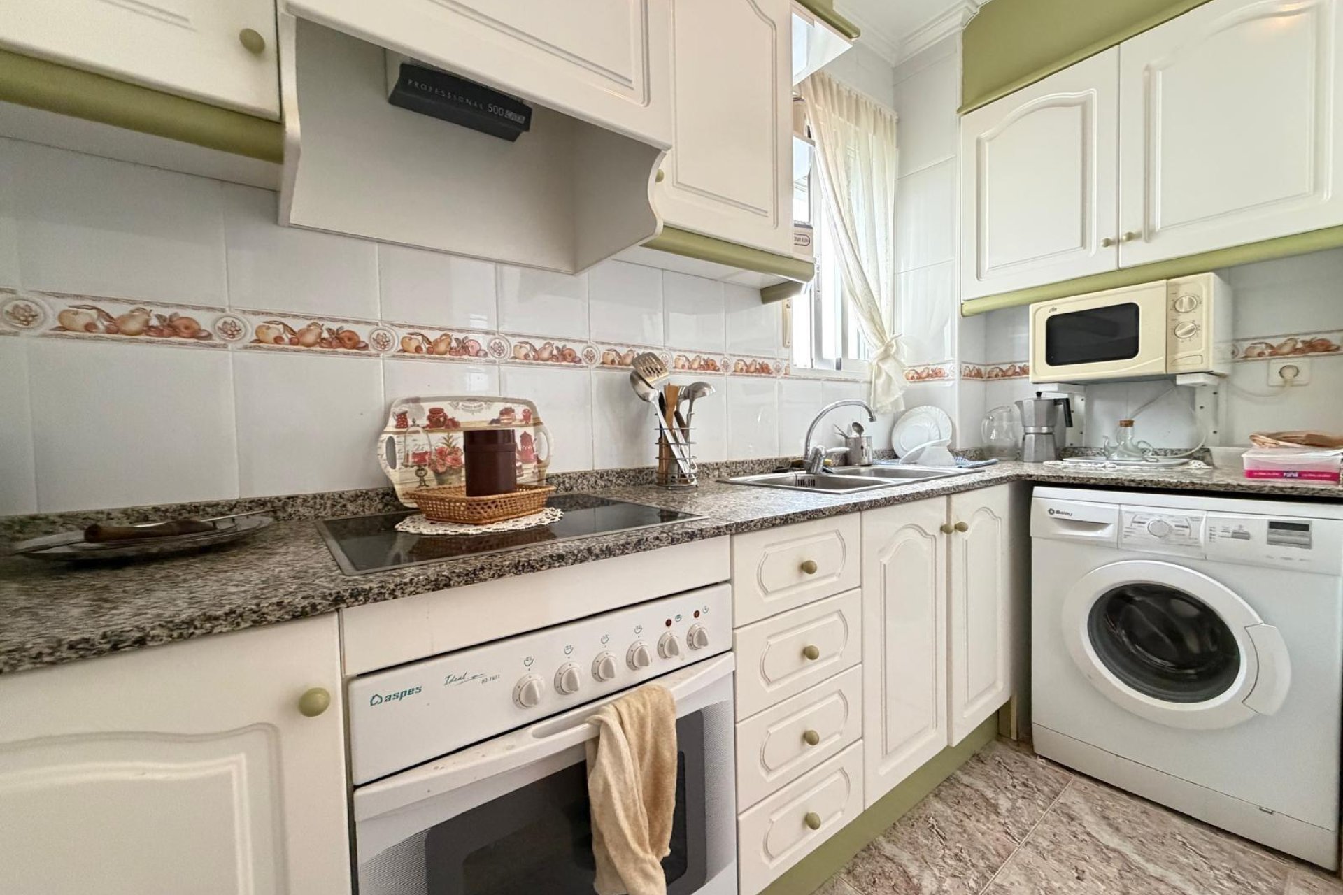 Revente - Apartment -
Torrevieja - Playa del Cura