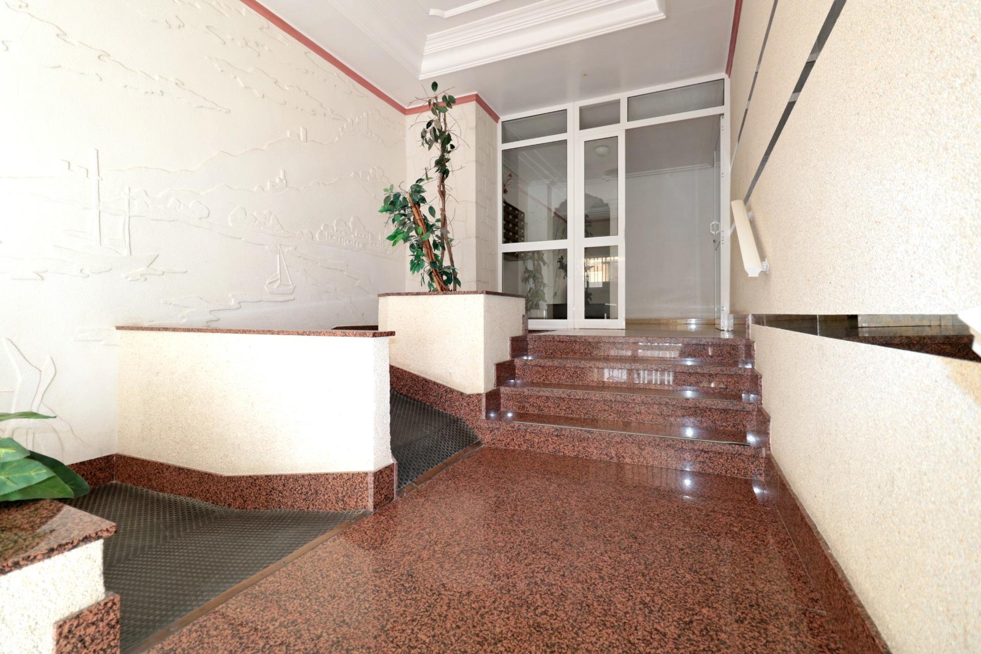 Revente - Apartment -
Torrevieja - Playa del Cura