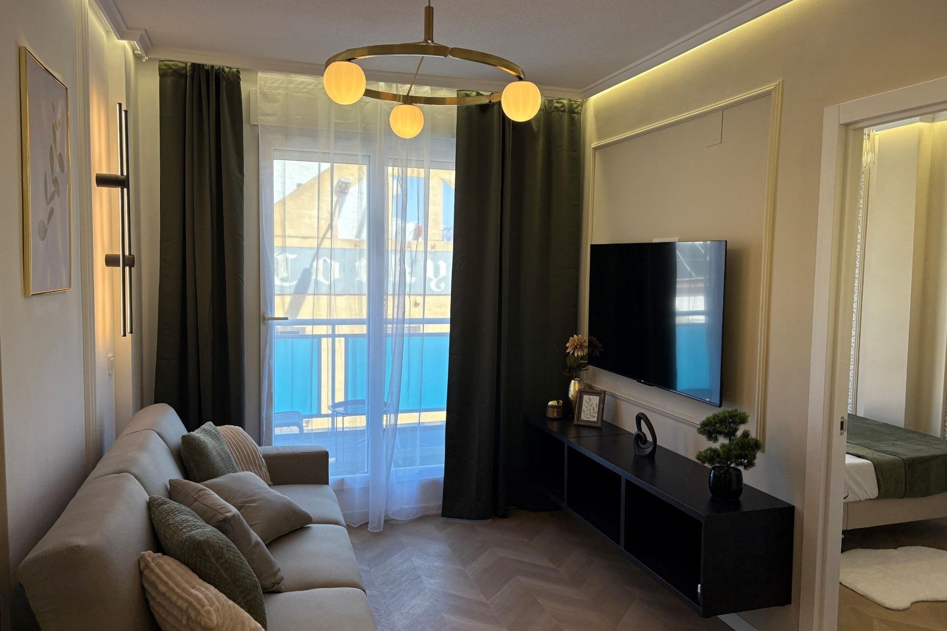 Revente - Apartment -
Torrevieja - Playa del Cura