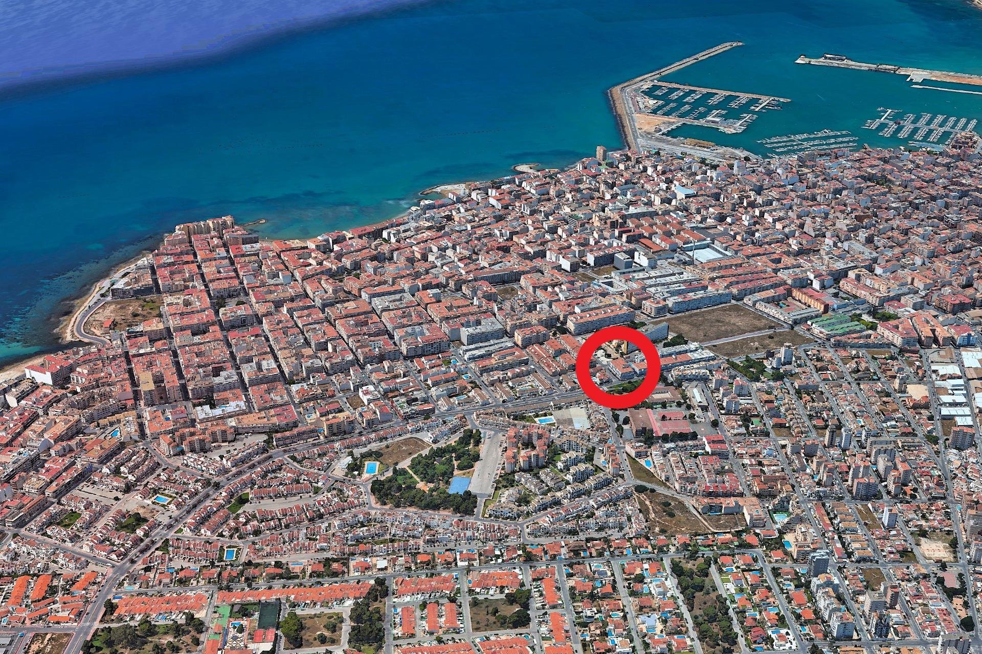 Revente - Apartment -
Torrevieja - Playa del Cura