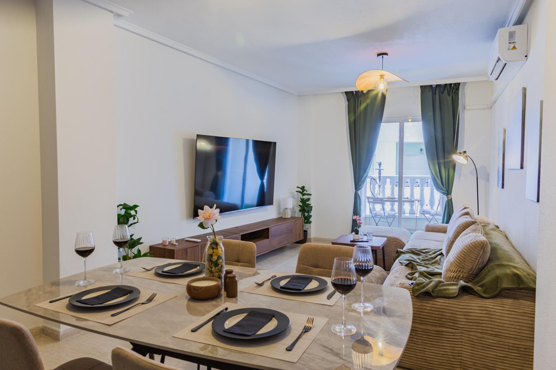Revente - Apartment -
Torrevieja - Playa del Cura