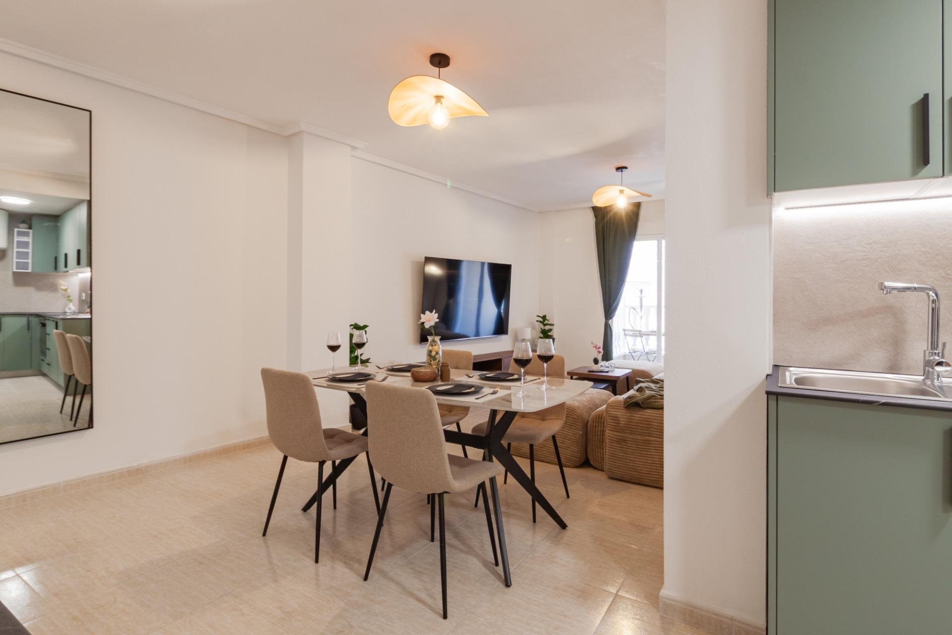 Revente - Apartment -
Torrevieja - Playa del Cura