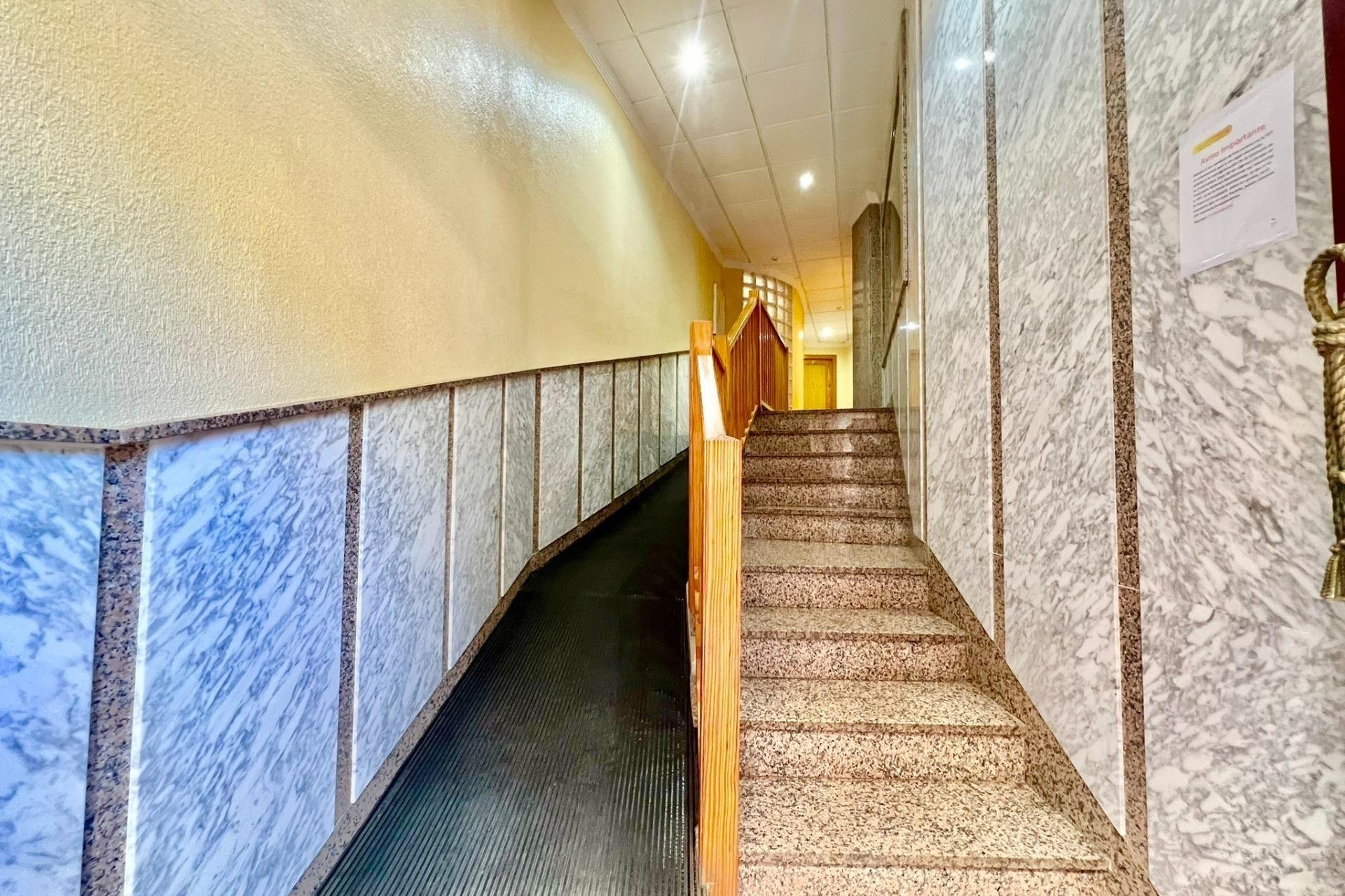 Revente - Apartment -
Torrevieja - Playa del Cura
