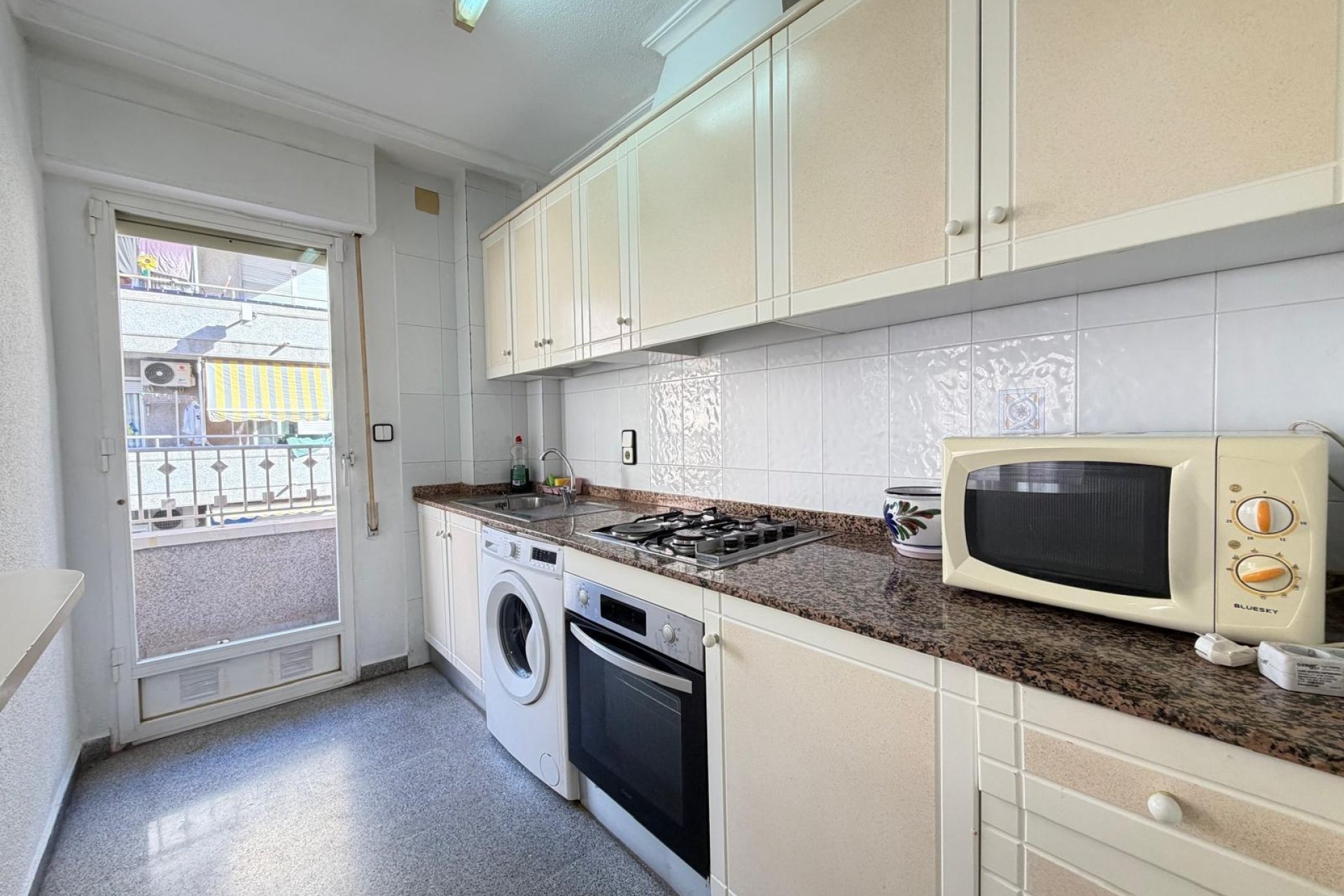 Revente - Apartment -
Torrevieja - Playa del Cura