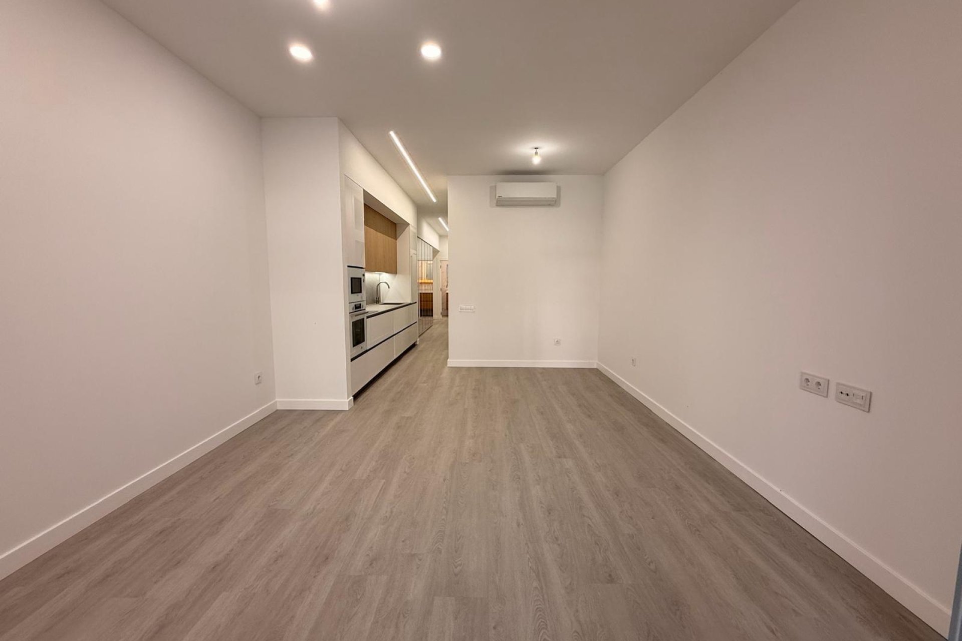 Revente - Apartment -
Torrevieja - Playa del Cura
