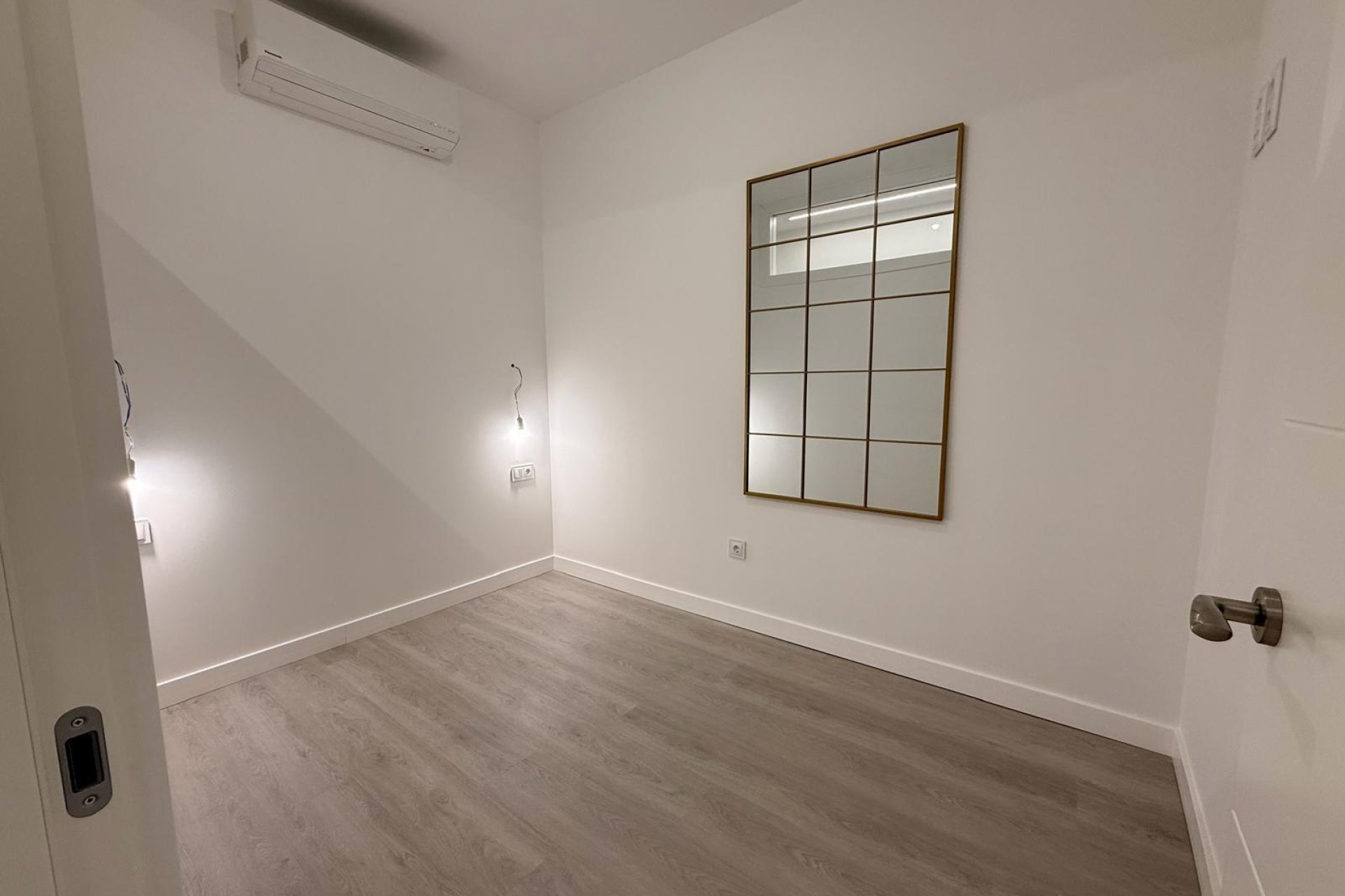 Revente - Apartment -
Torrevieja - Playa del Cura