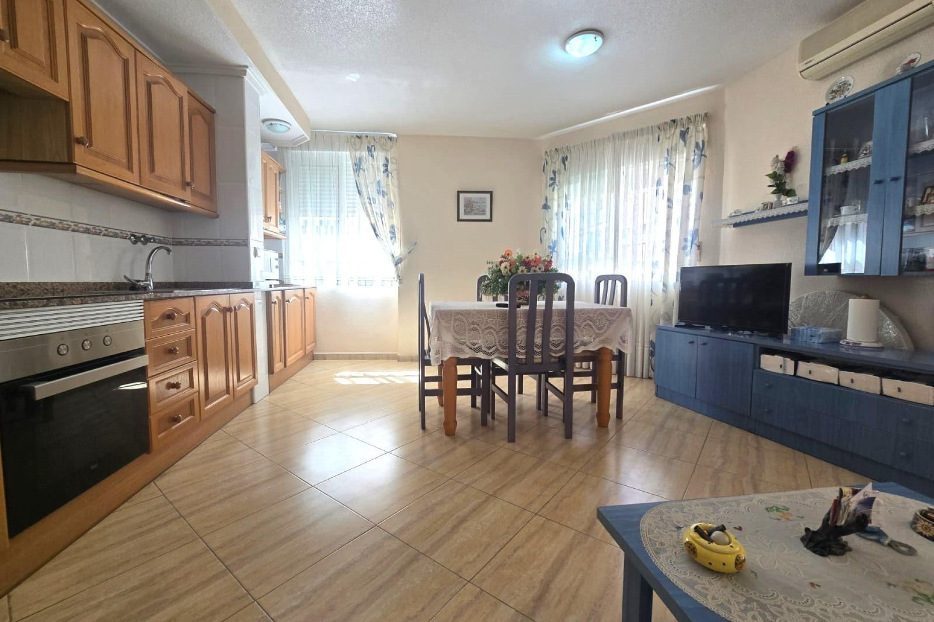 Revente - Apartment -
Torrevieja - Playa del Cura