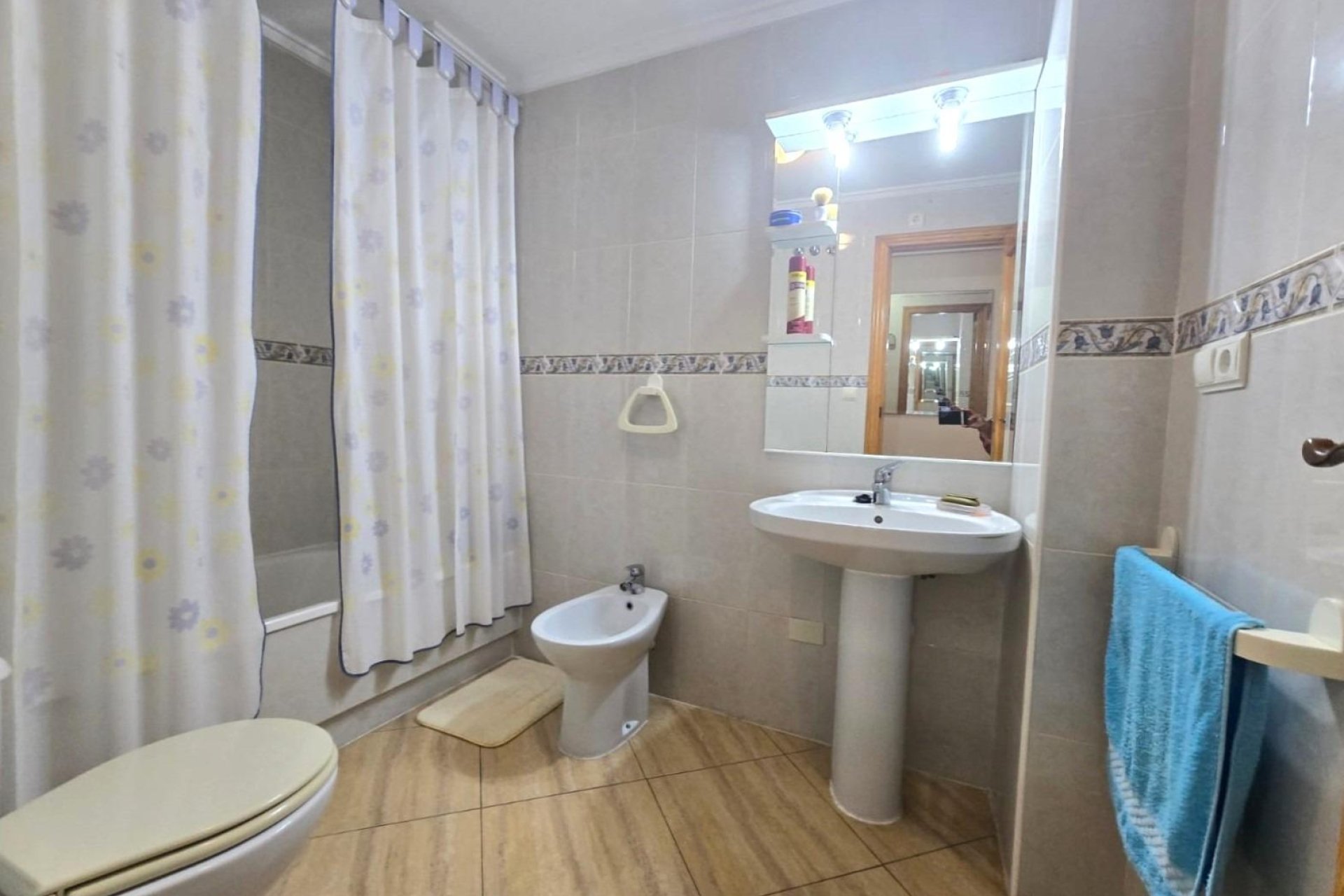 Revente - Apartment -
Torrevieja - Playa del Cura