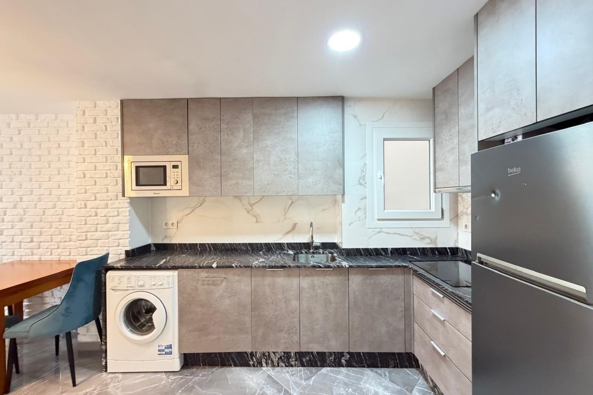 Revente - Apartment -
Torrevieja - Playa del Cura