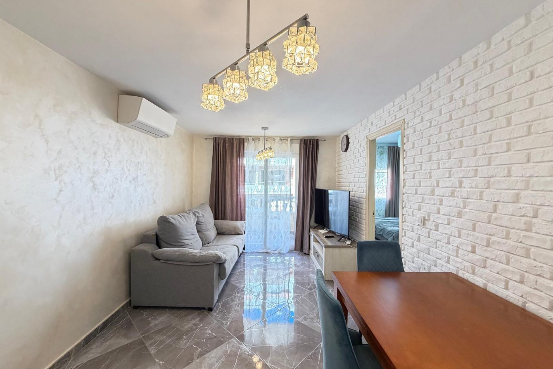 Revente - Apartment -
Torrevieja - Playa del Cura