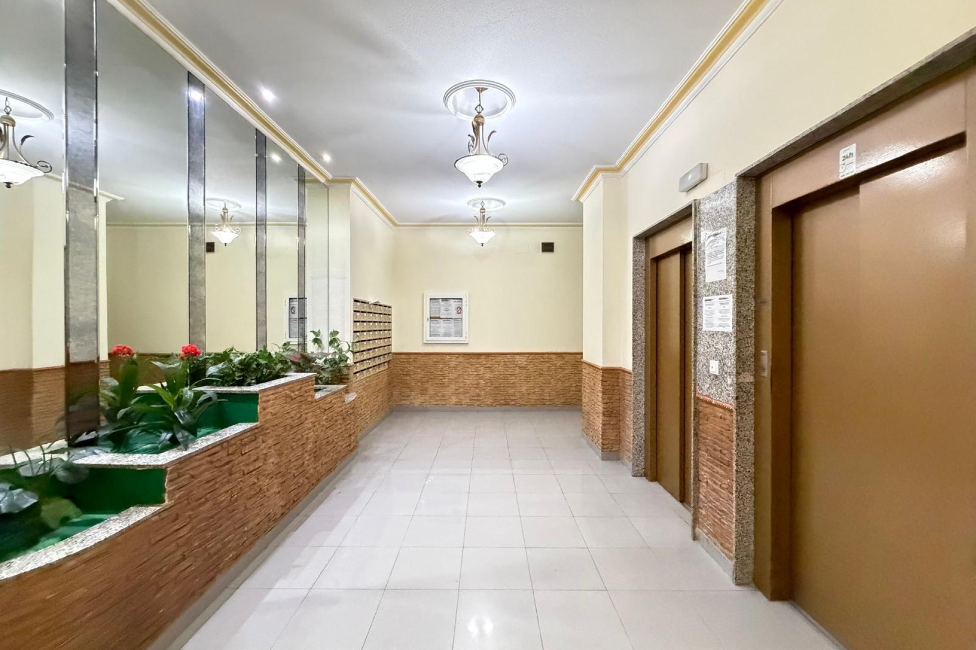 Revente - Apartment -
Torrevieja - Playa del Cura