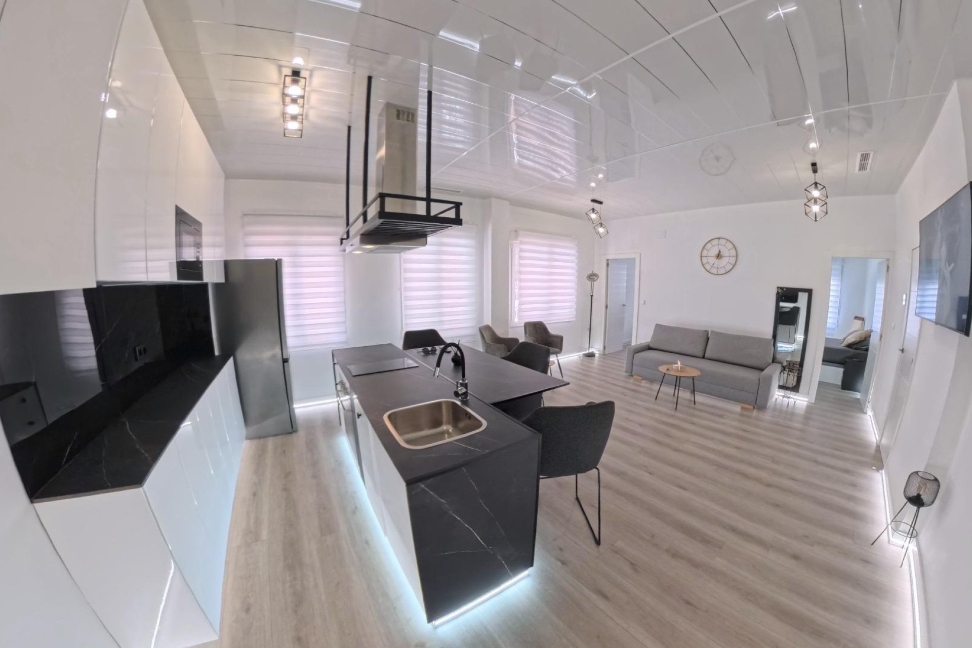 Revente - Apartment -
Torrevieja - Playa del Cura