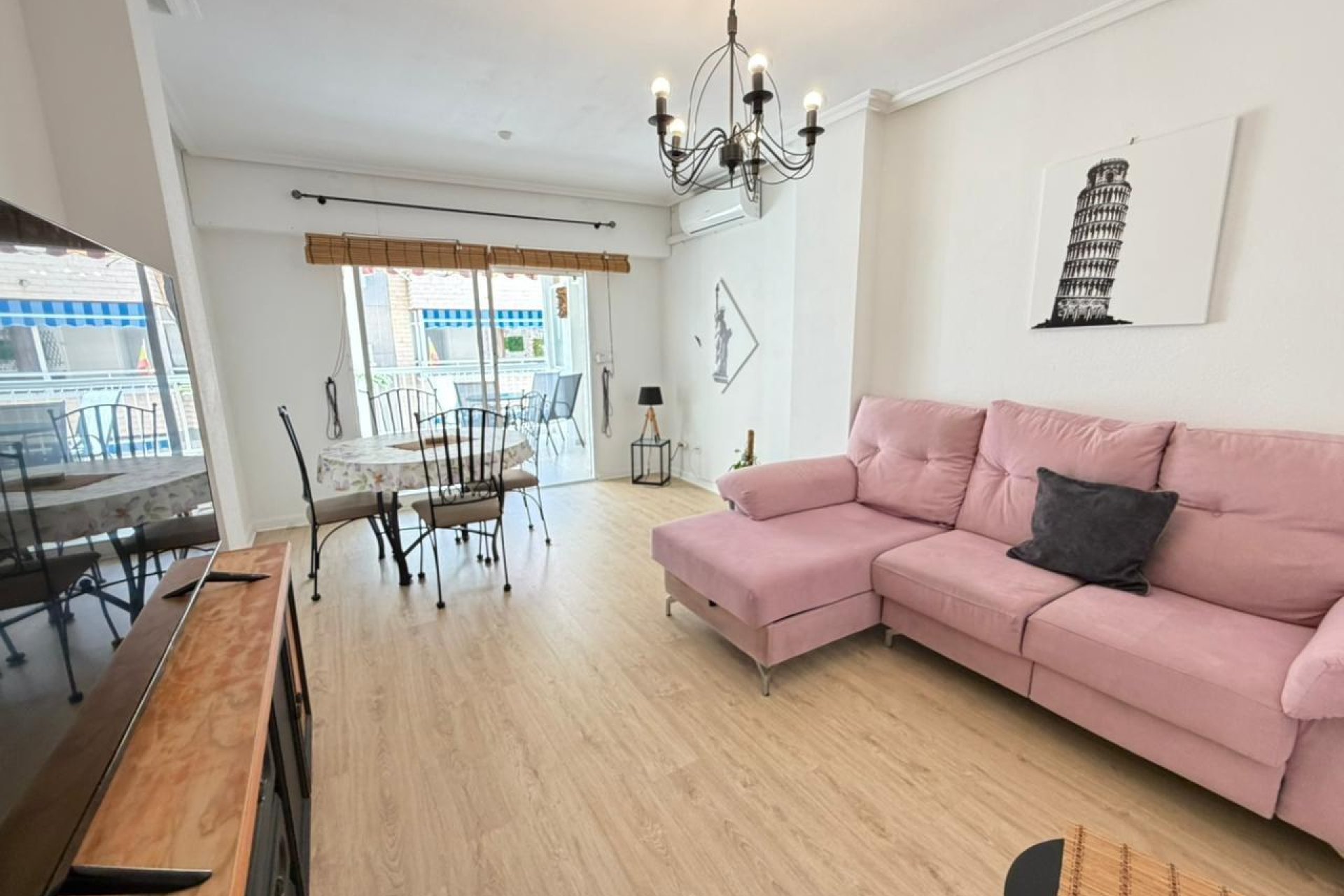 Revente - Apartment -
Torrevieja - Playa del Cura