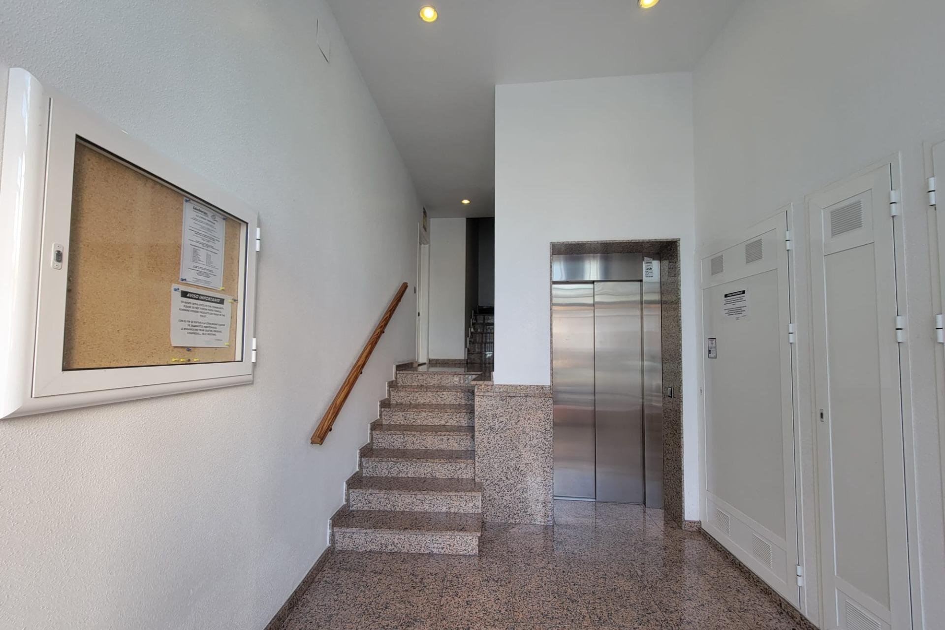 Revente - Apartment -
Torrevieja - Playa del Cura